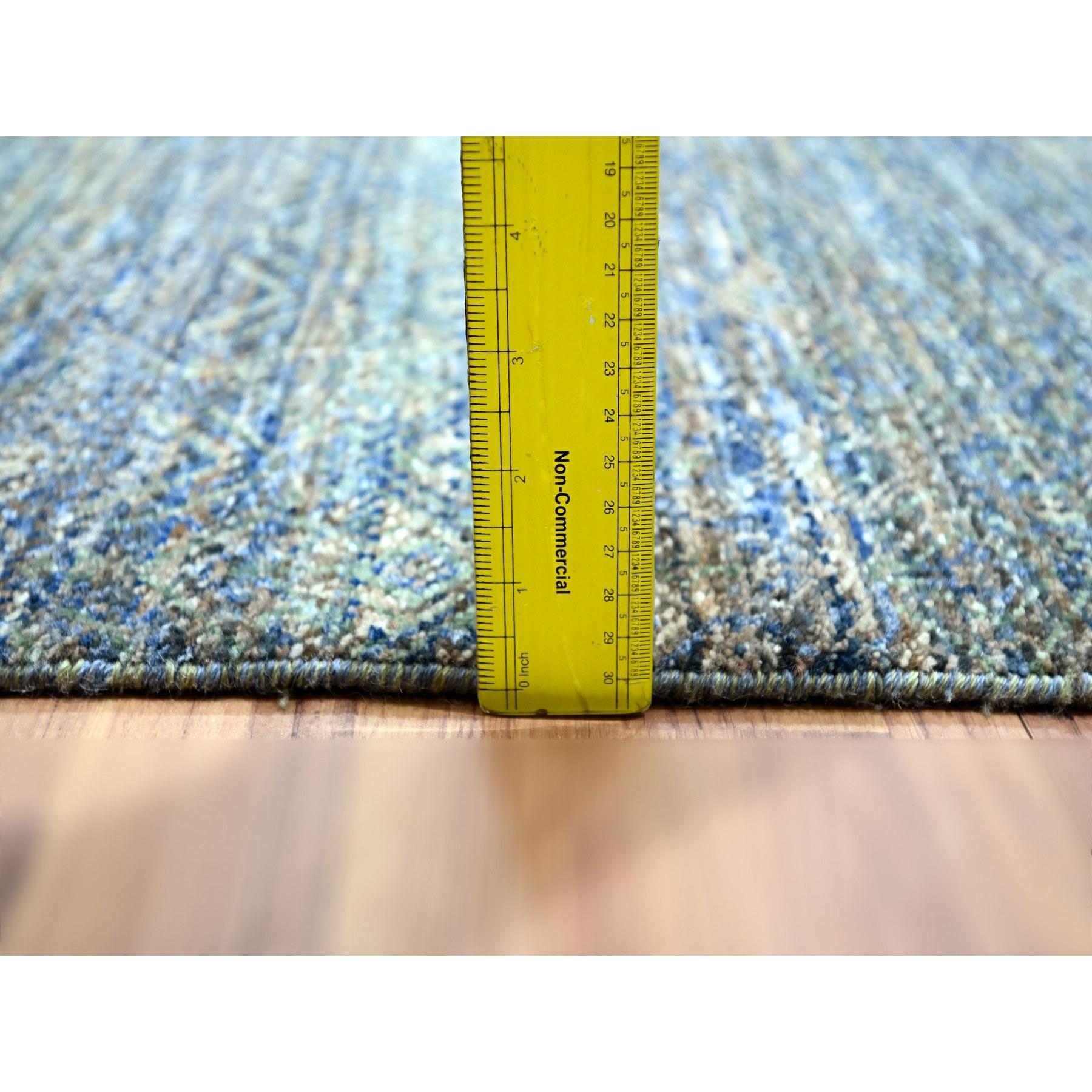 Tapis oriental Kohinoor Herat bleu Yale à motif répétitif noué à la main en vente 2