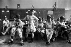 El portavoz de las Pequeñas Ligas reclama pantalones para los jugadores, Manchester, NH, 1954