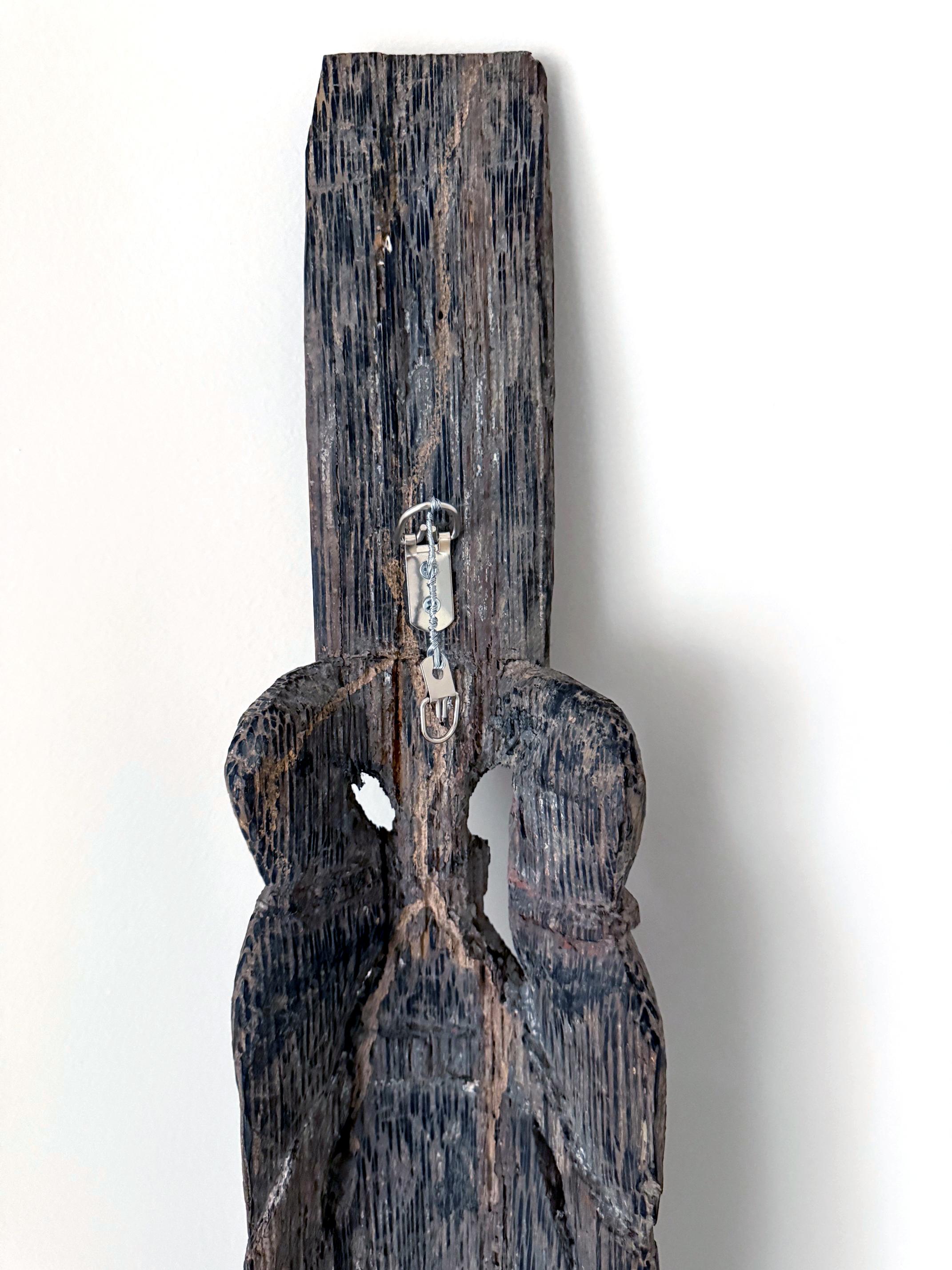 Yam Ceremonial Digging Stick with Carving Papua New Guinea in vendita 3