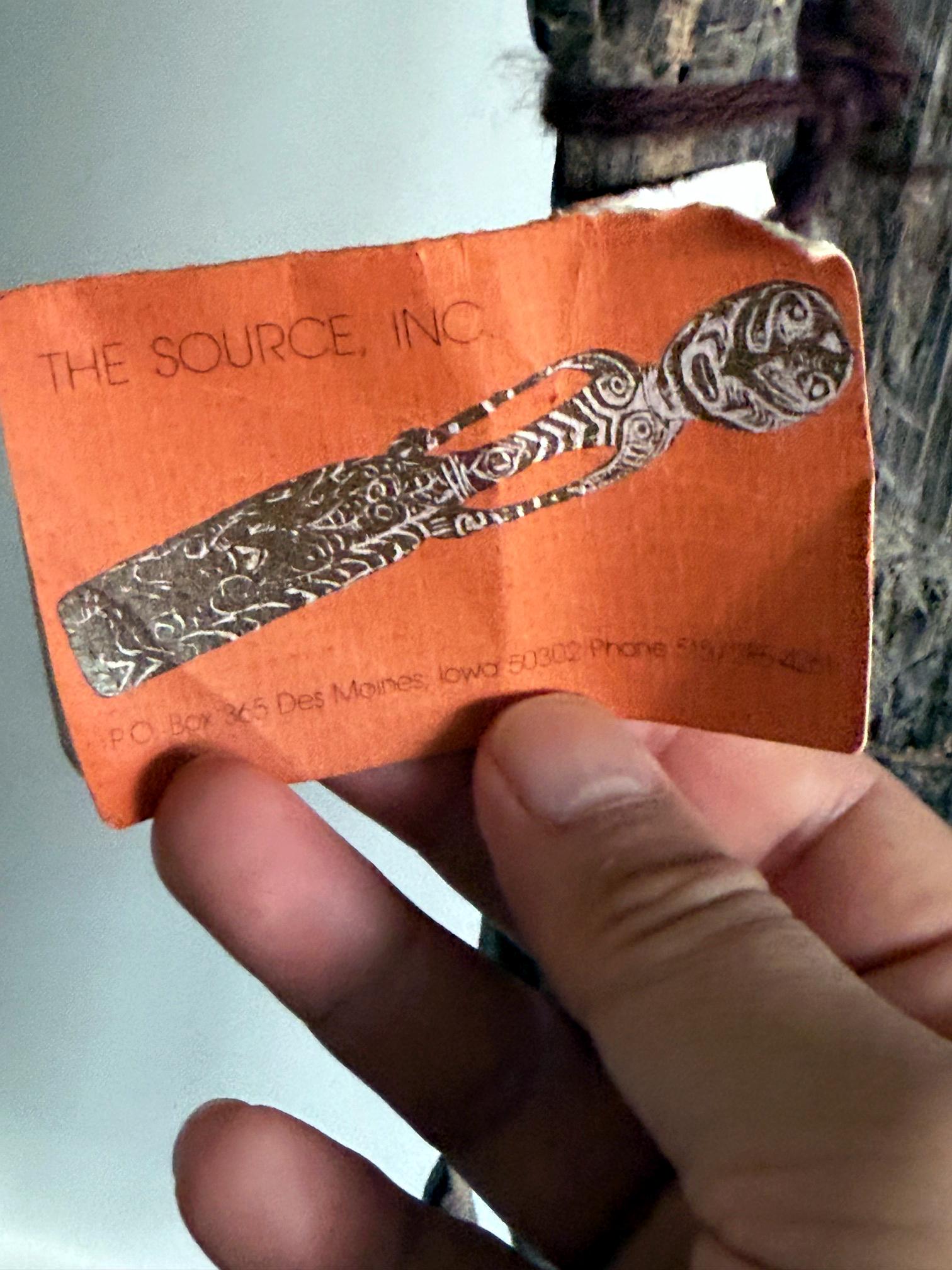 Yam Ceremonial Digging Stick with Carving Papua New Guinea in vendita 7