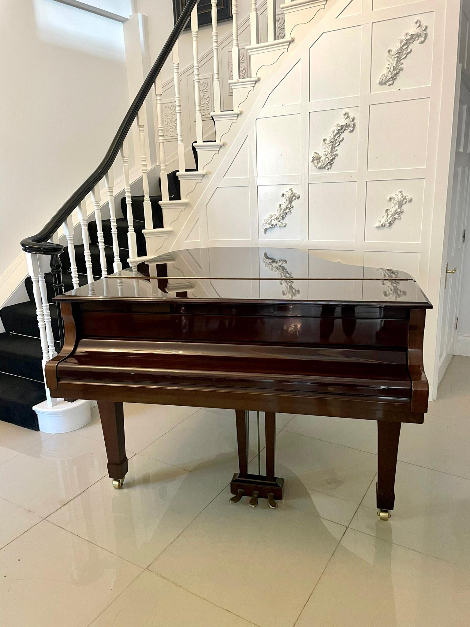 Yamaha Baby Grand Quality Mahogany Piano For Sale 1