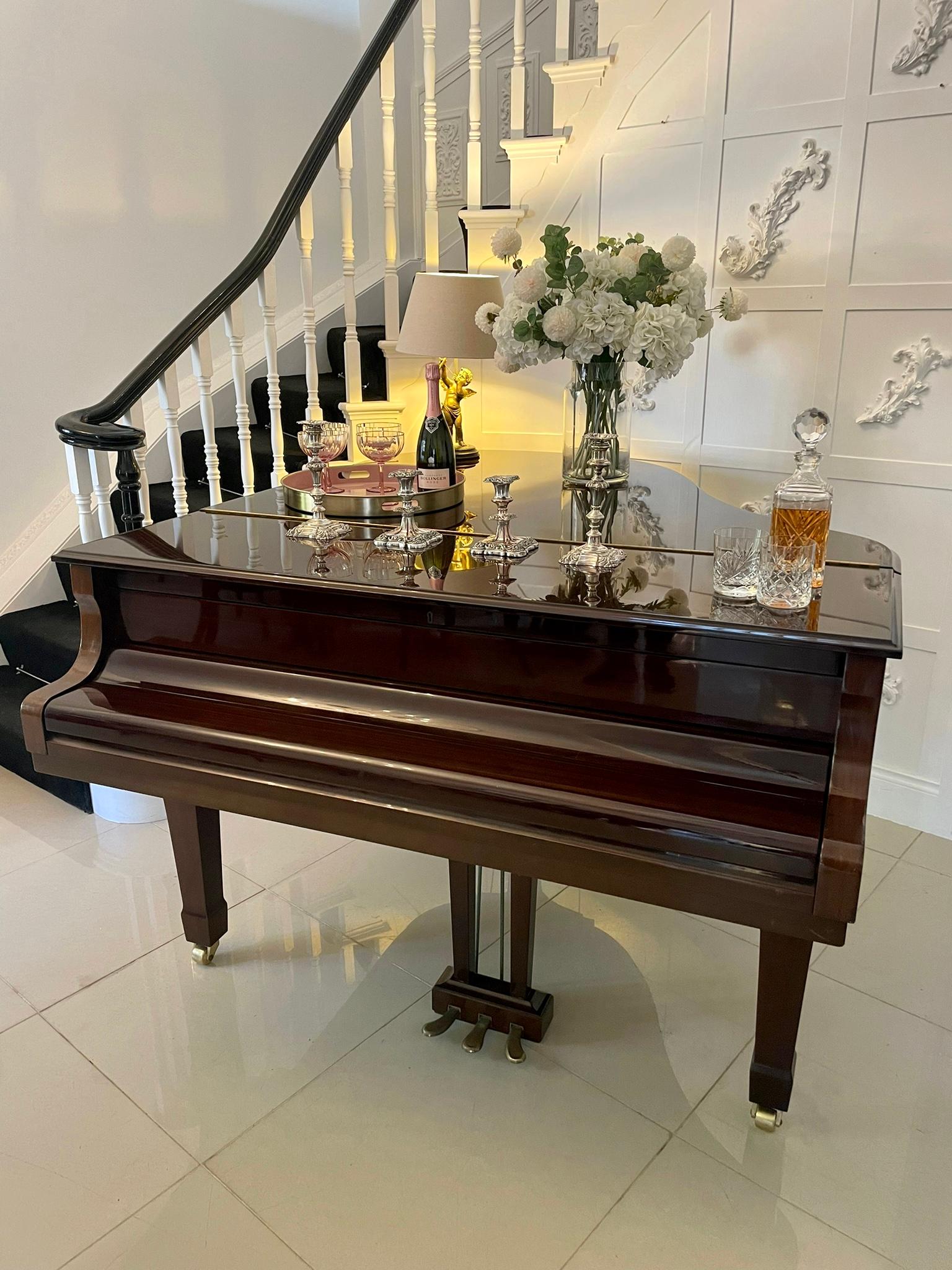 20th Century Yamaha Baby Grand Quality Mahogany Piano For Sale