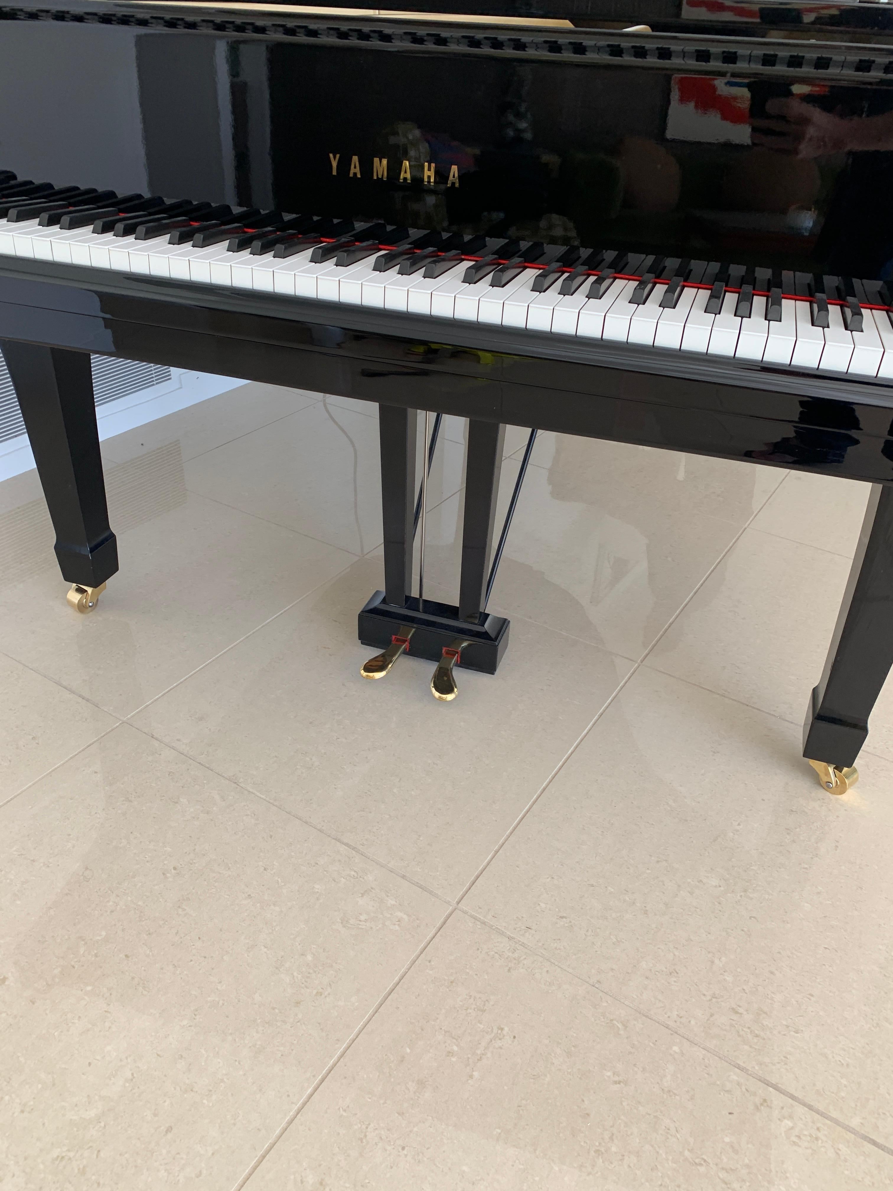 Yamaha C3 Grand Piano with Piano Disc Prodigy Player 1