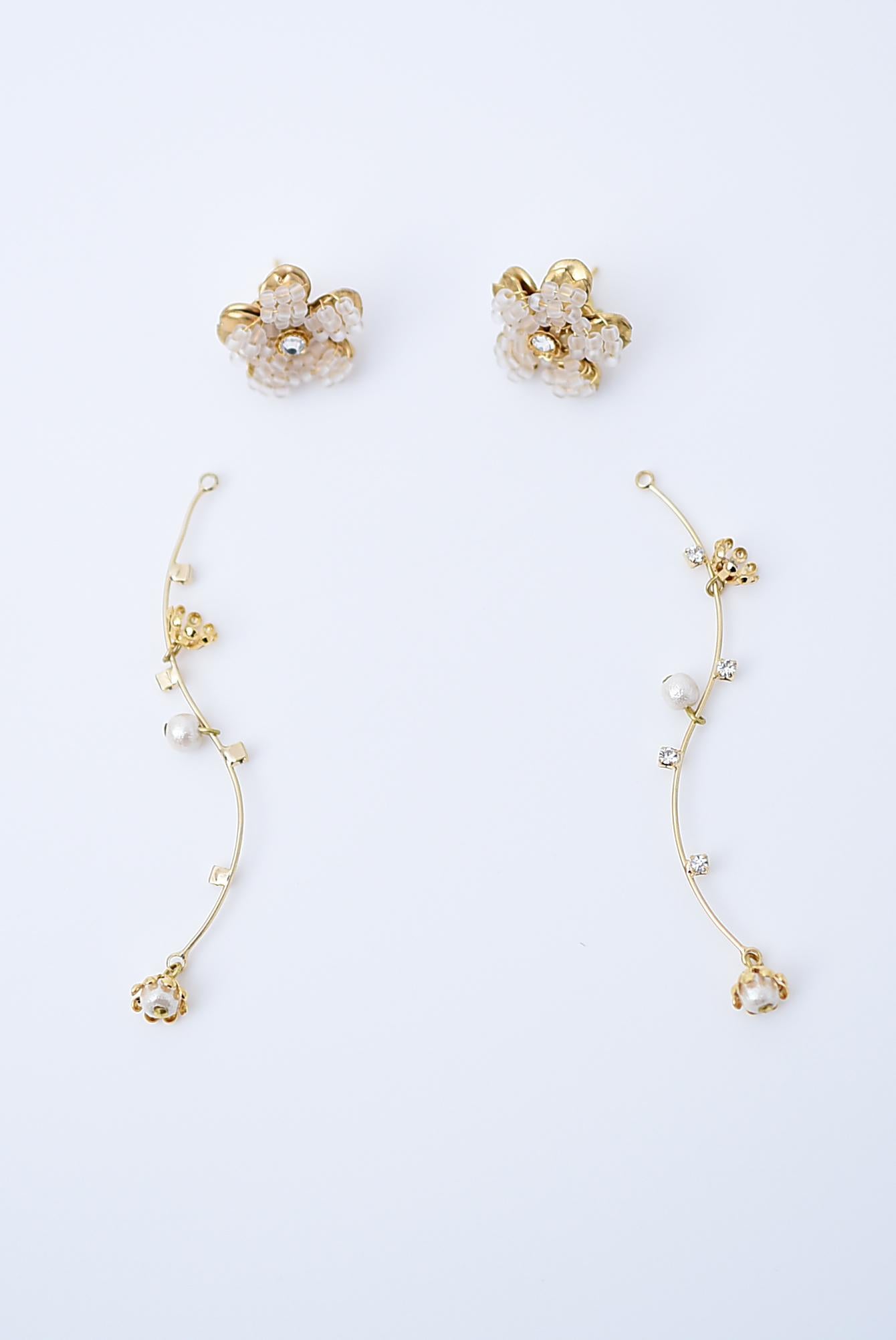 Artisan yamasakura line earring / vintage jewelry , vintage beads, vintage earring For Sale