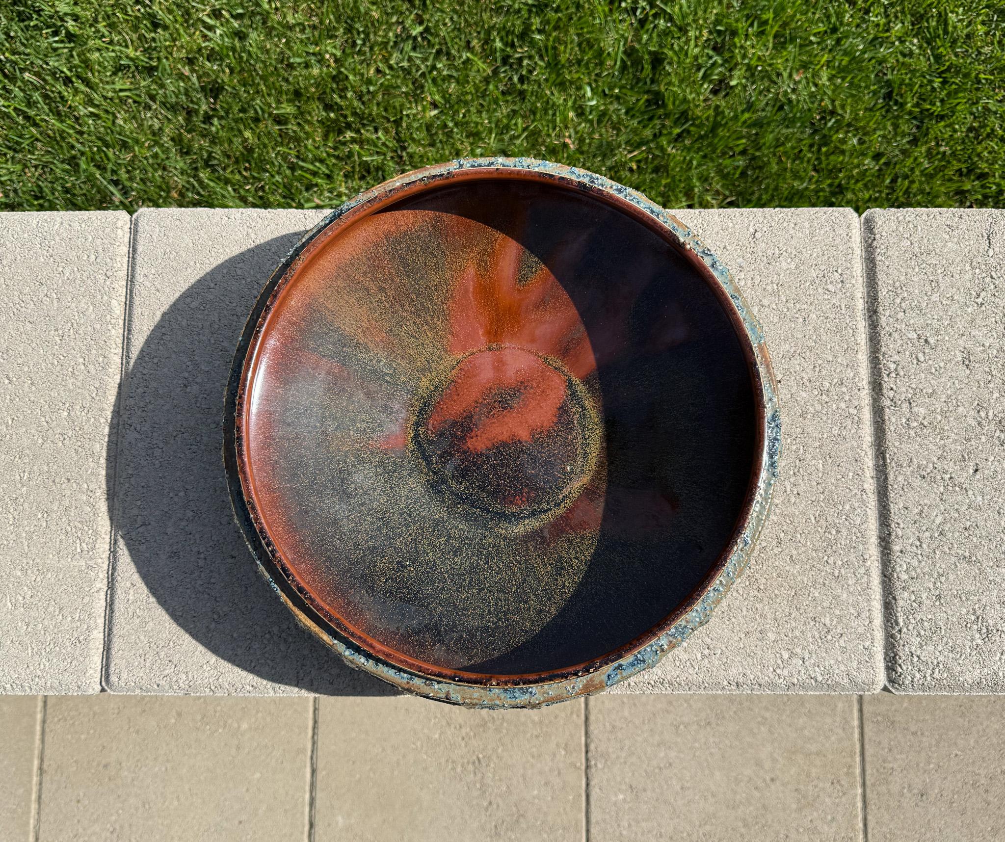 Jardinière en céramique Ikebana à glaçure lave moderniste de Yamasan, Japon, vers 1960 en vente 1