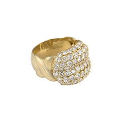 Yanes 18 Karat Gold Diamonds Ring
