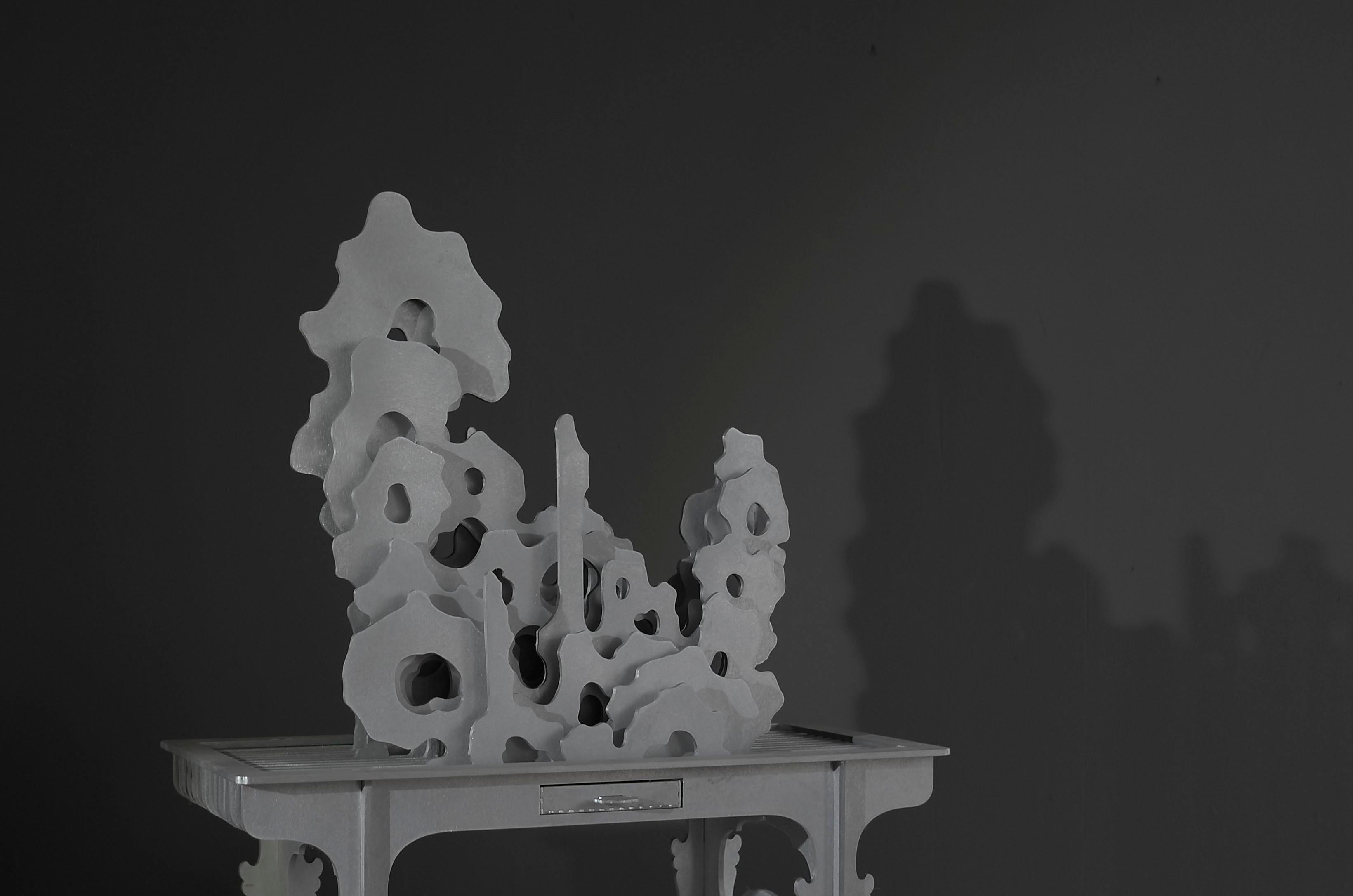 Modern Impressive Super-Flat Sculpture- Beyond the Mountains For Sale 1