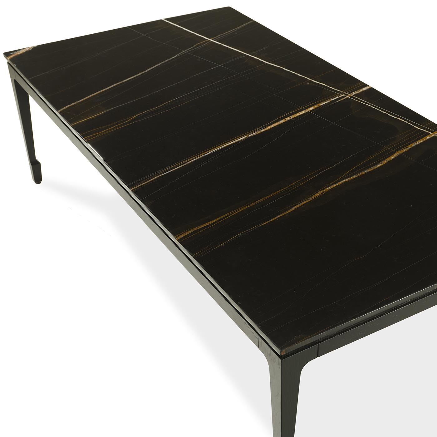 Yang Rectangular Coffee Table In New Condition In Milan, IT