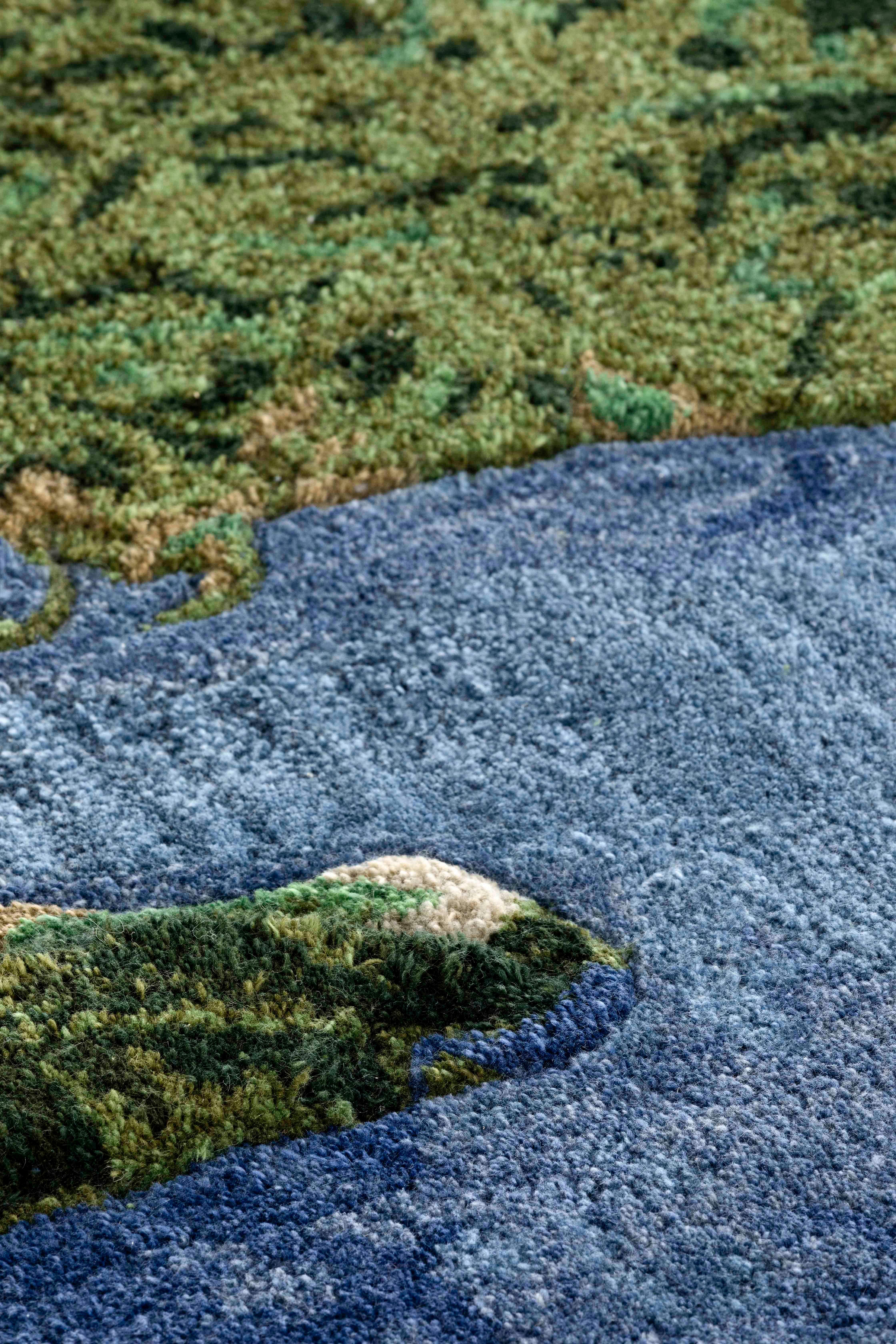 Spanish Yangtze Plastic Rivers Rug by Gandia Blasco For Sale