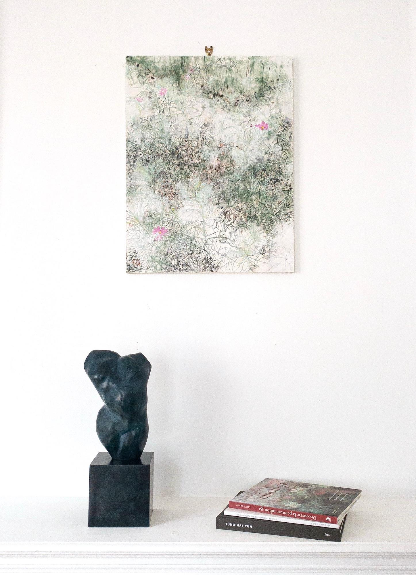 Belli par Yann Guillon, sculpture en bronze semi-abstraite, torse de femme nue en vente 1