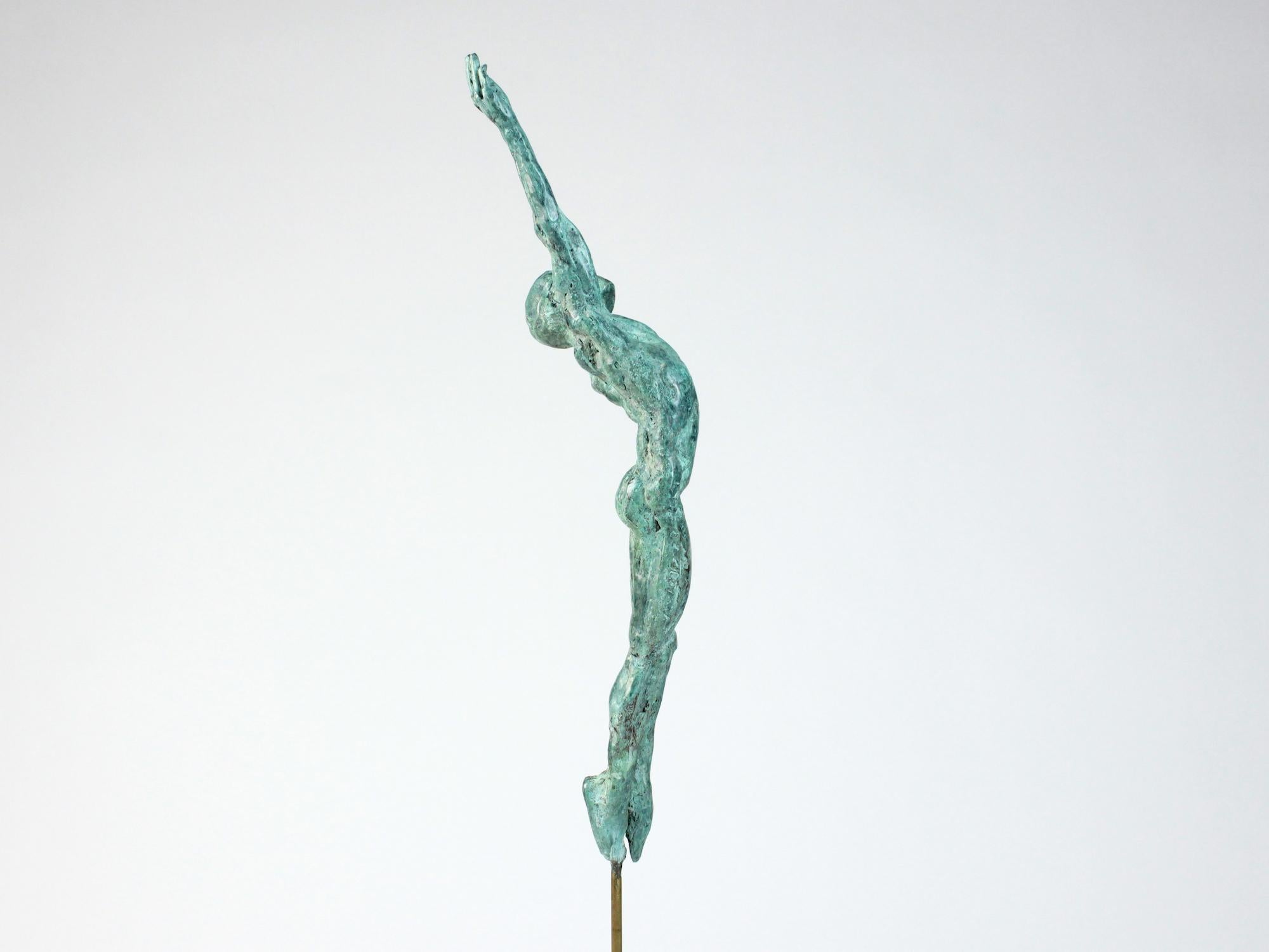 Dancer “Attraction” II by Yann Guillon - Figurative bronze sculpture, man, torso im Angebot 8