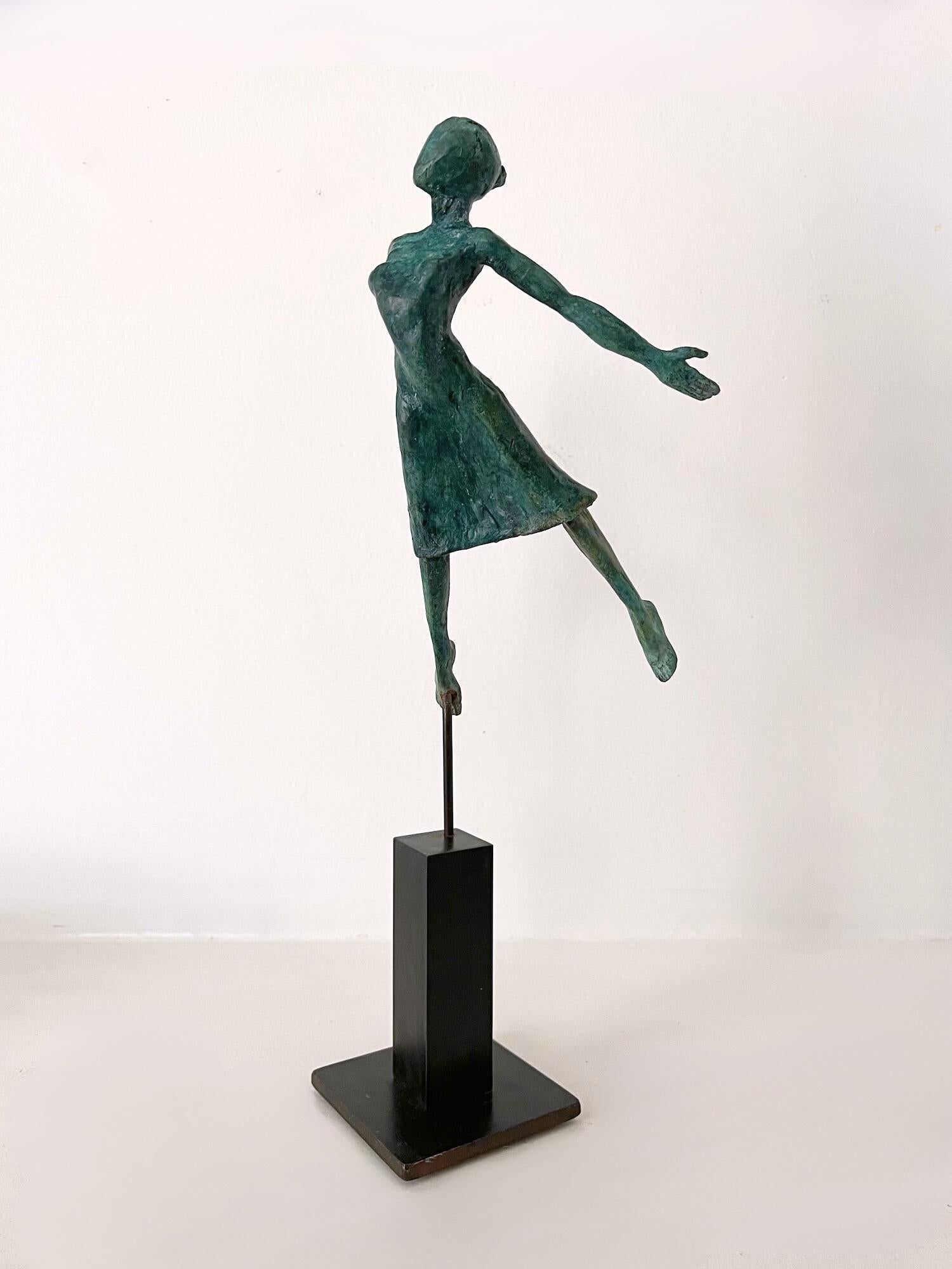 Danseuse Envolée by Yann Guillon - Bronze sculpture, ballet, woman, dancer For Sale 9