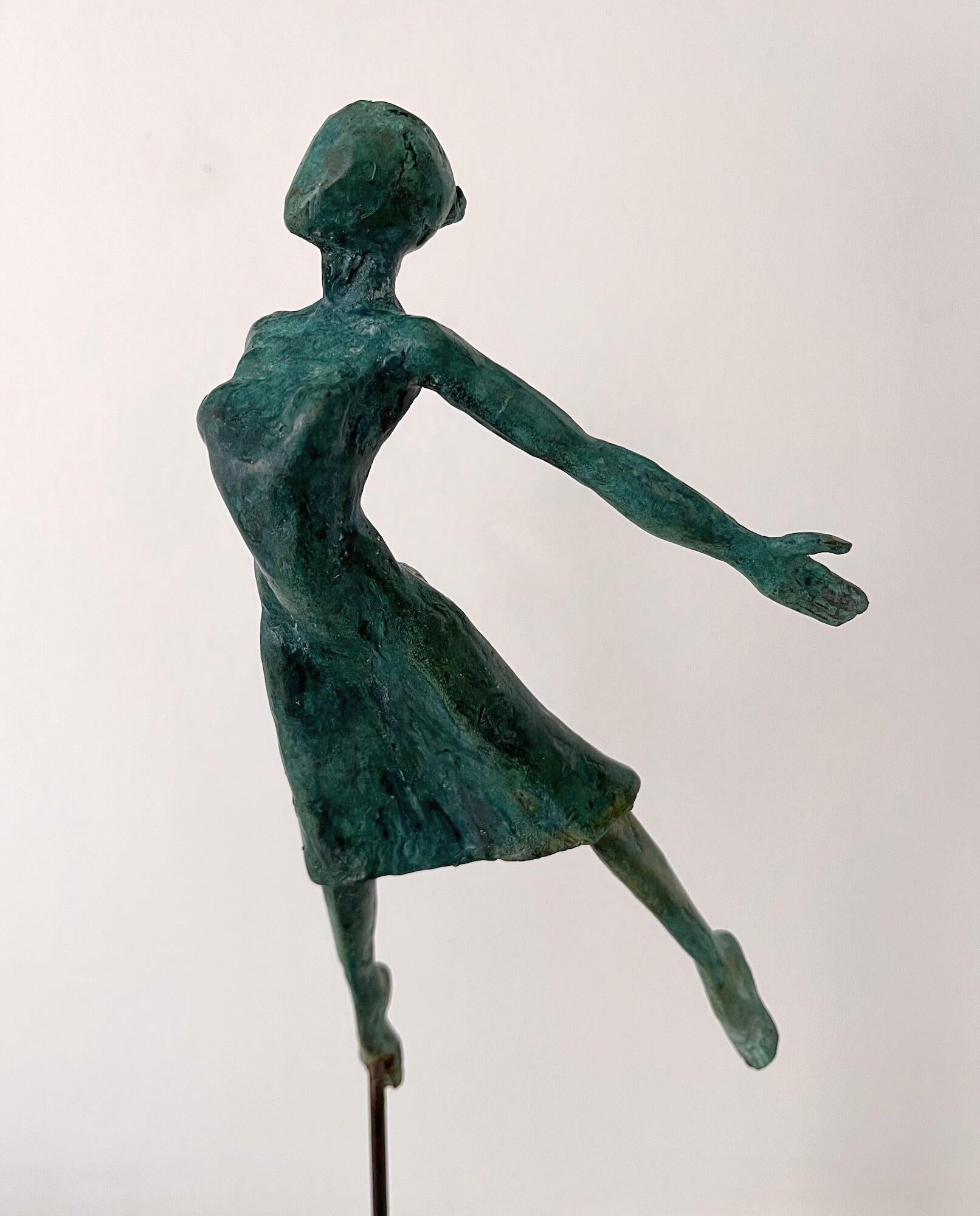Danseuse Envolée by Yann Guillon - Bronze sculpture, ballet, woman, dancer For Sale 10