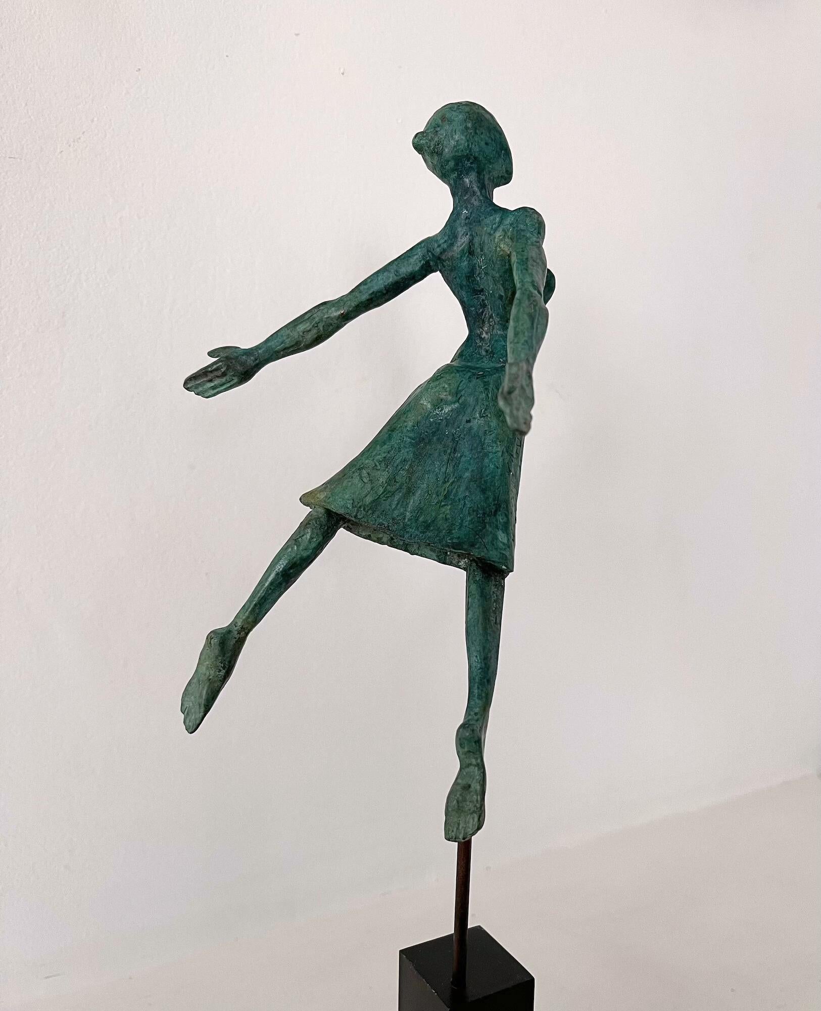 Danseuse Envolée by Yann Guillon - Bronze sculpture, ballet, woman, dancer For Sale 13