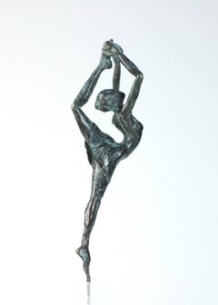 Danseuse Rassemblée by Yann Guillon - Female Dancer Bronze Sculpture