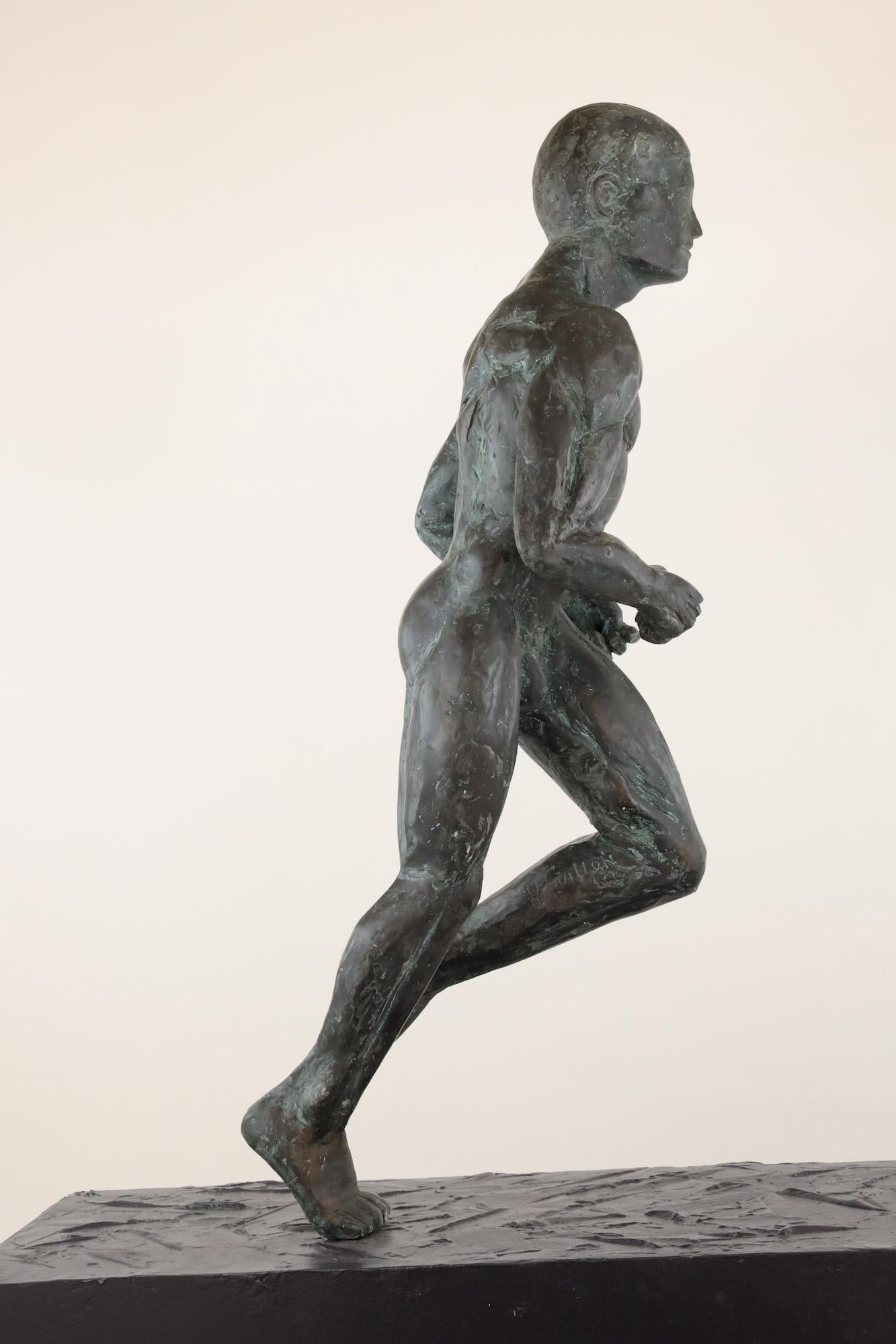 Grand coureur (Large Runner) by Yann Guillon - Male Nude Bronze Sculpture