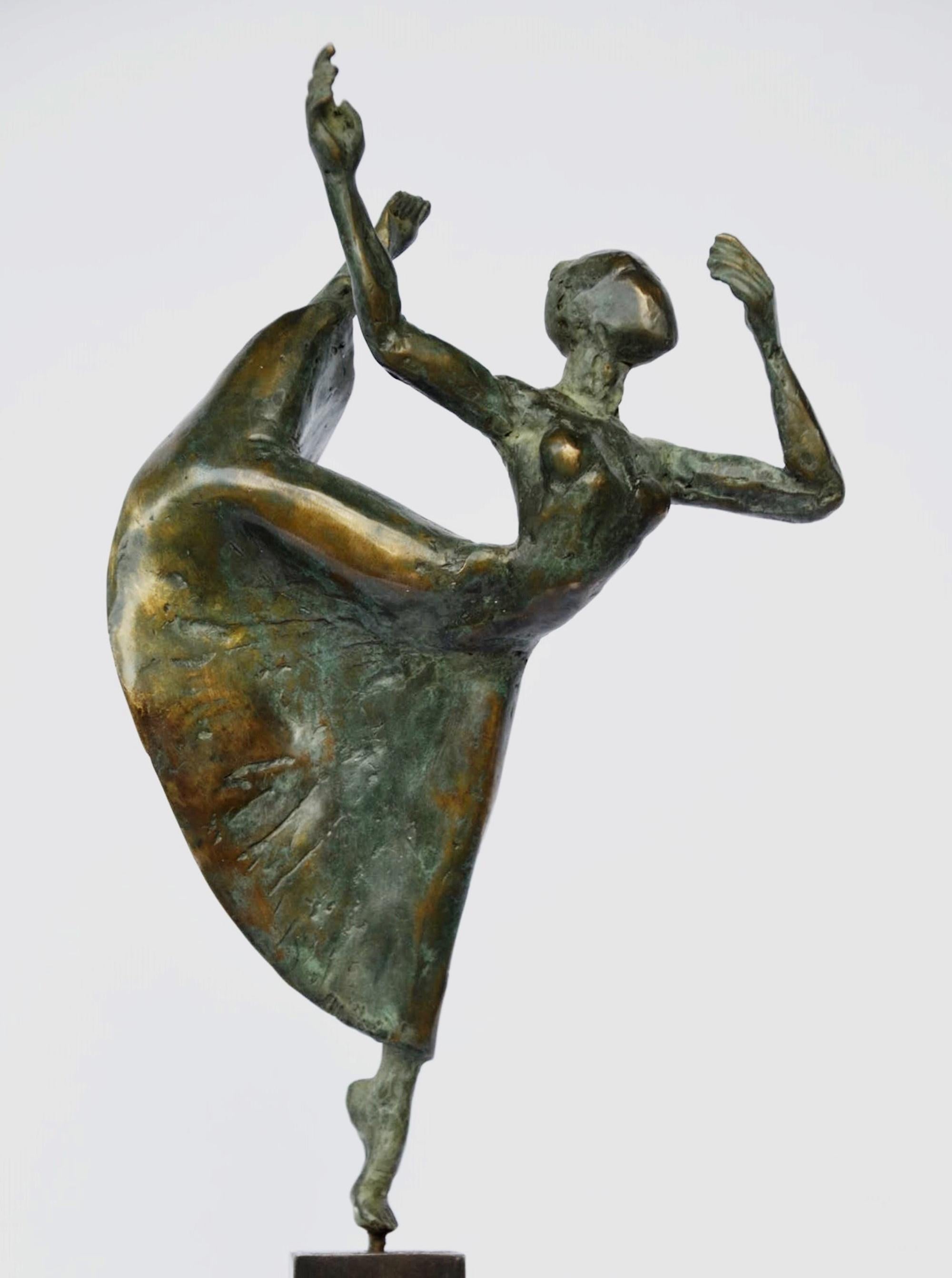 Modern Dancer I by Yann Guillon - Ballerina, female figure, bronze sculpture