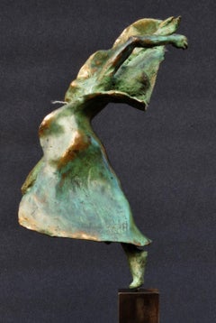 Modern dancer III by Yann Guillon - Bronze sculpture, green, figurative, woman