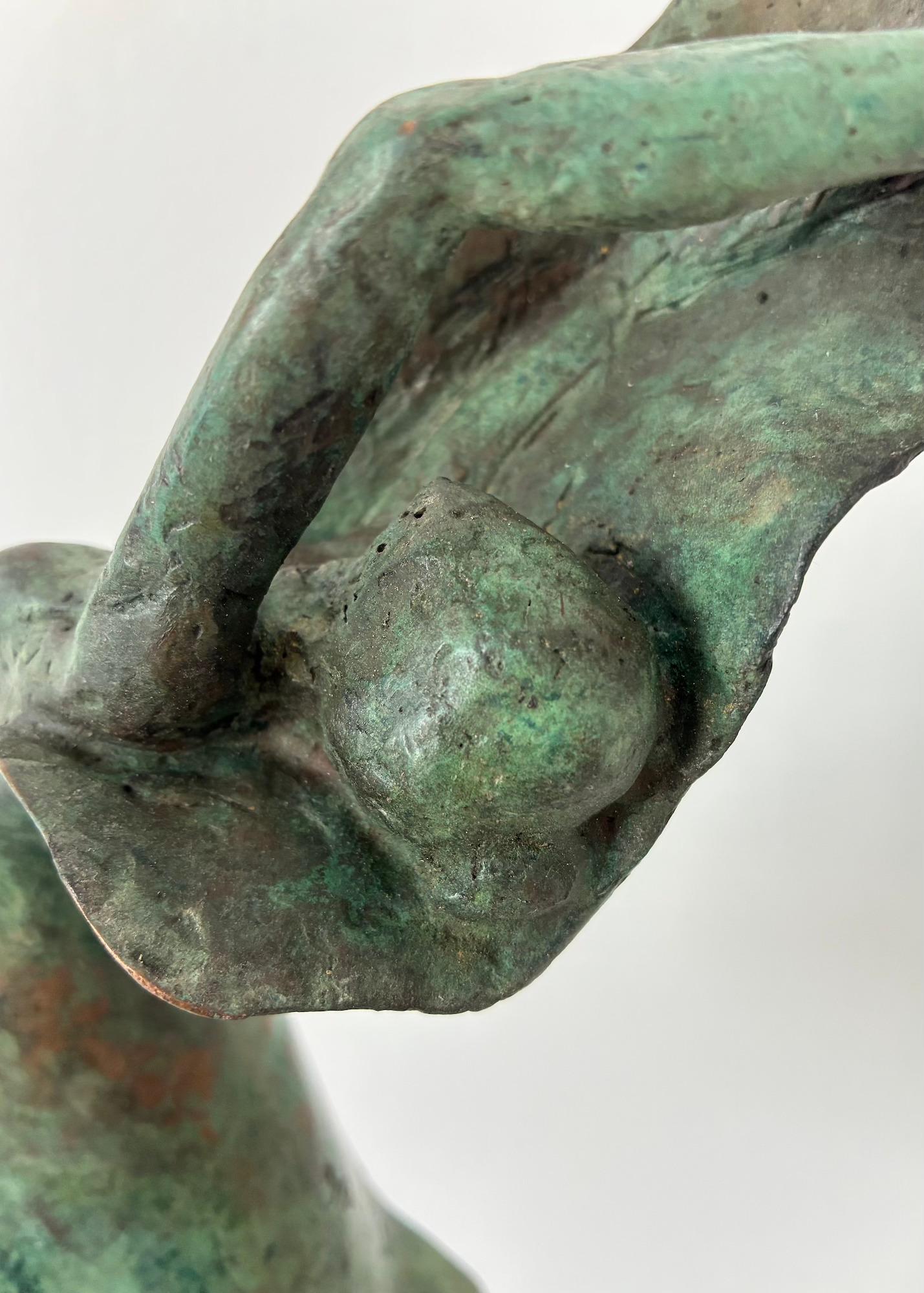 Ballerina moderna III di Yann Guillon - Scultura in bronzo, verde, figurativa, donna in vendita 8