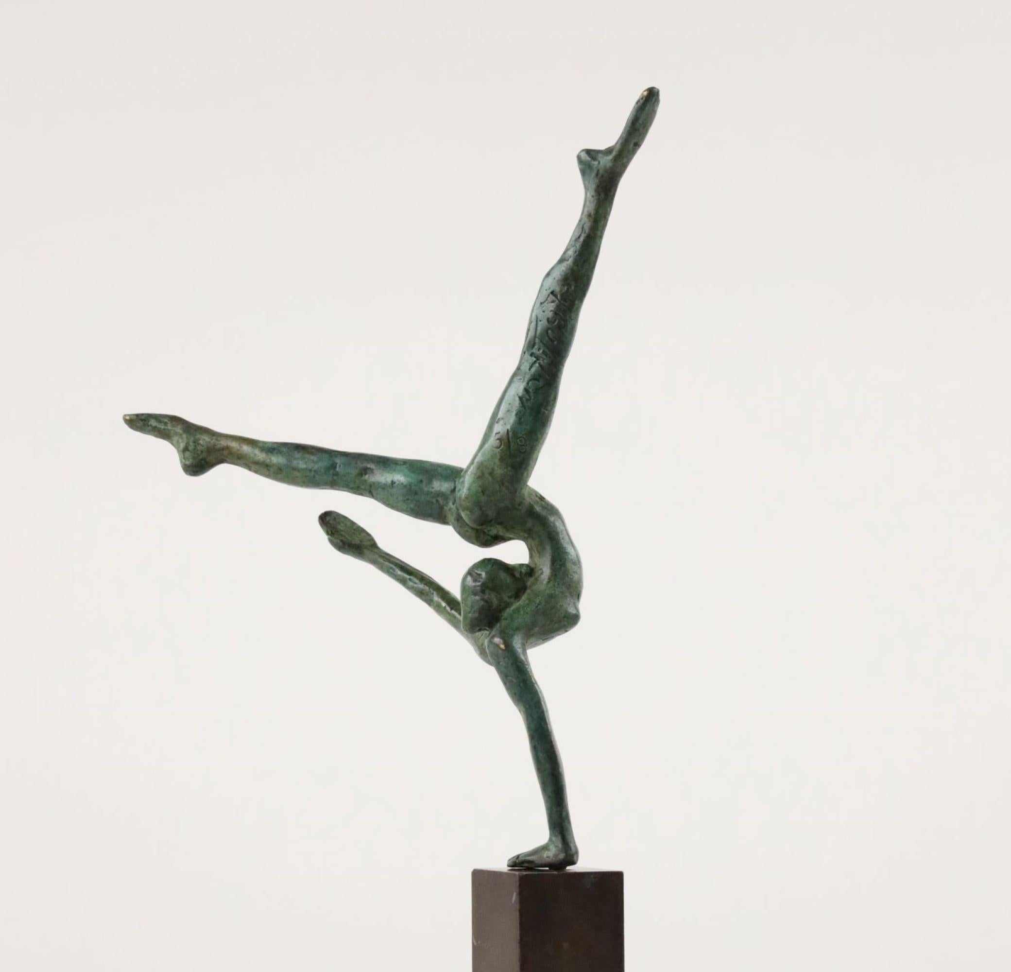 Petite Acrobate is a bronze sculpture by contemporary artist Yann Guillon, dimensions are 19 × 16 × 4 cm (7.5 × 6.3 × 1.6 in). Dimensions of the metal base: 11 x 8 x 8 cm (4,3 x 3,1 x 3,1 in). Height of the sculpture with the metal base: 30 cm (11,8