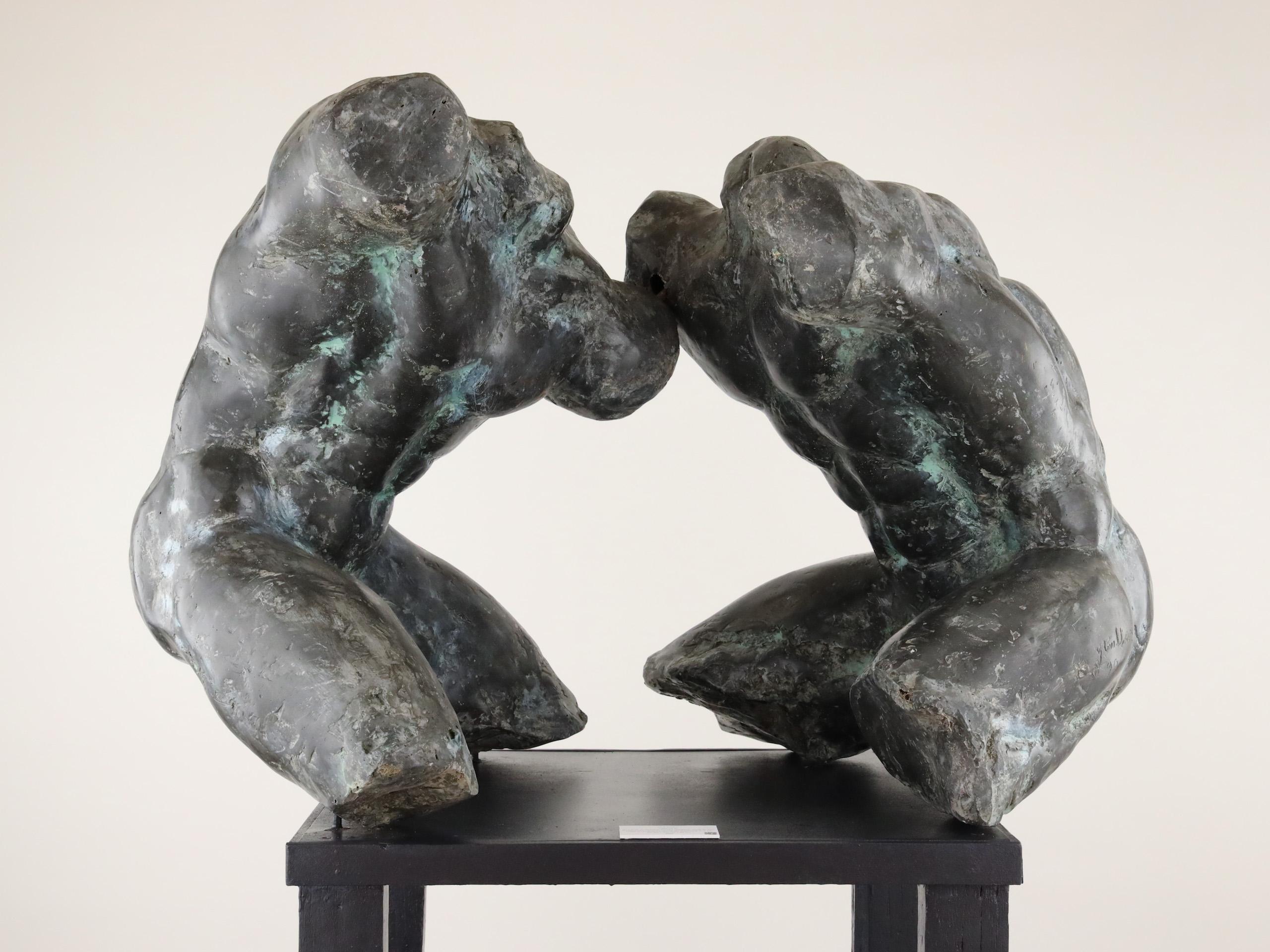 Yann Guillon Nude Sculpture – Wrestlers IV - Große Bronzeskulptur für den Außenbereich, nackte männliche Wrestler 