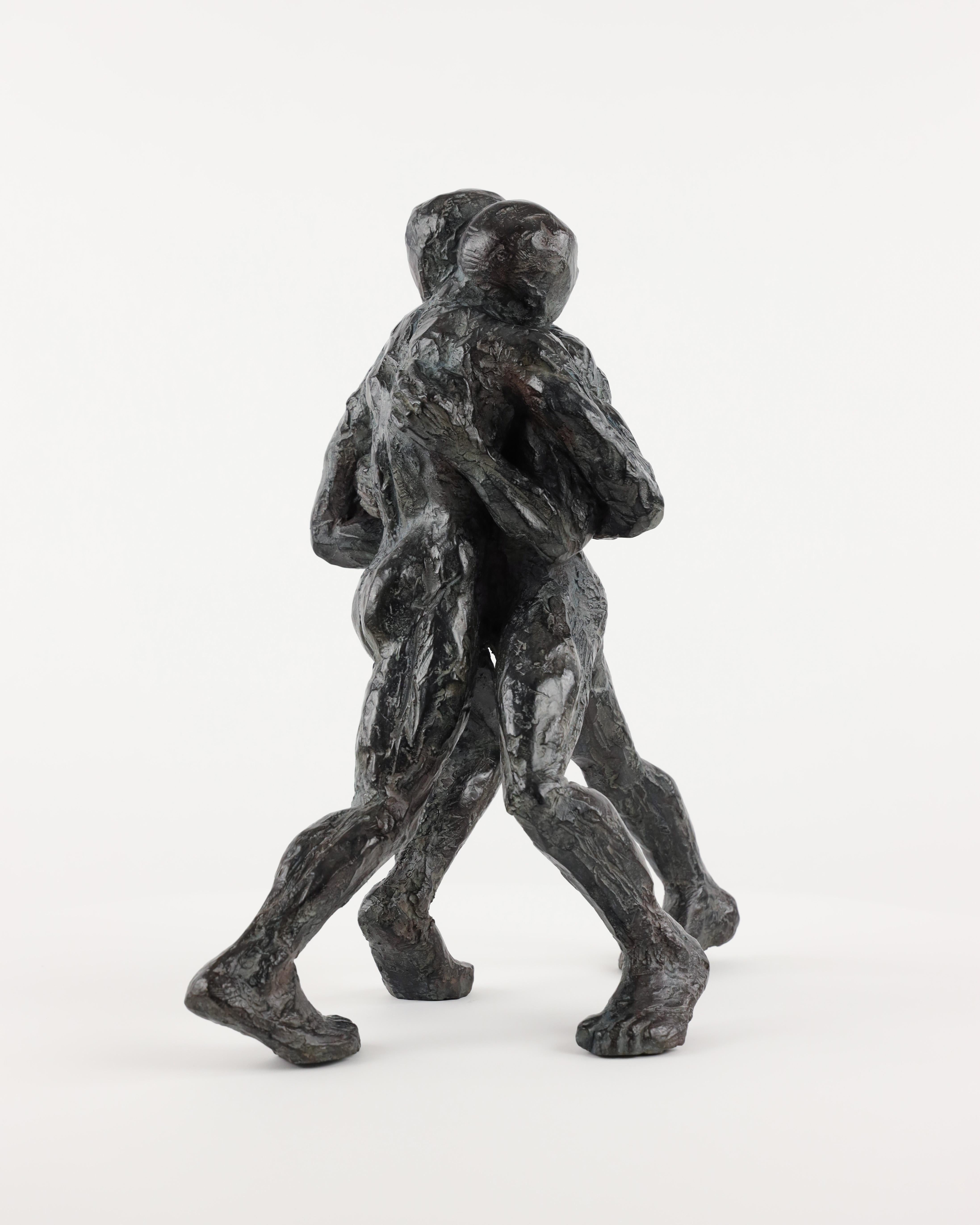 Lutteurs VIII de Yann Guillon - Sculpture contemporaine en bronze, athlètes masculins en vente 9