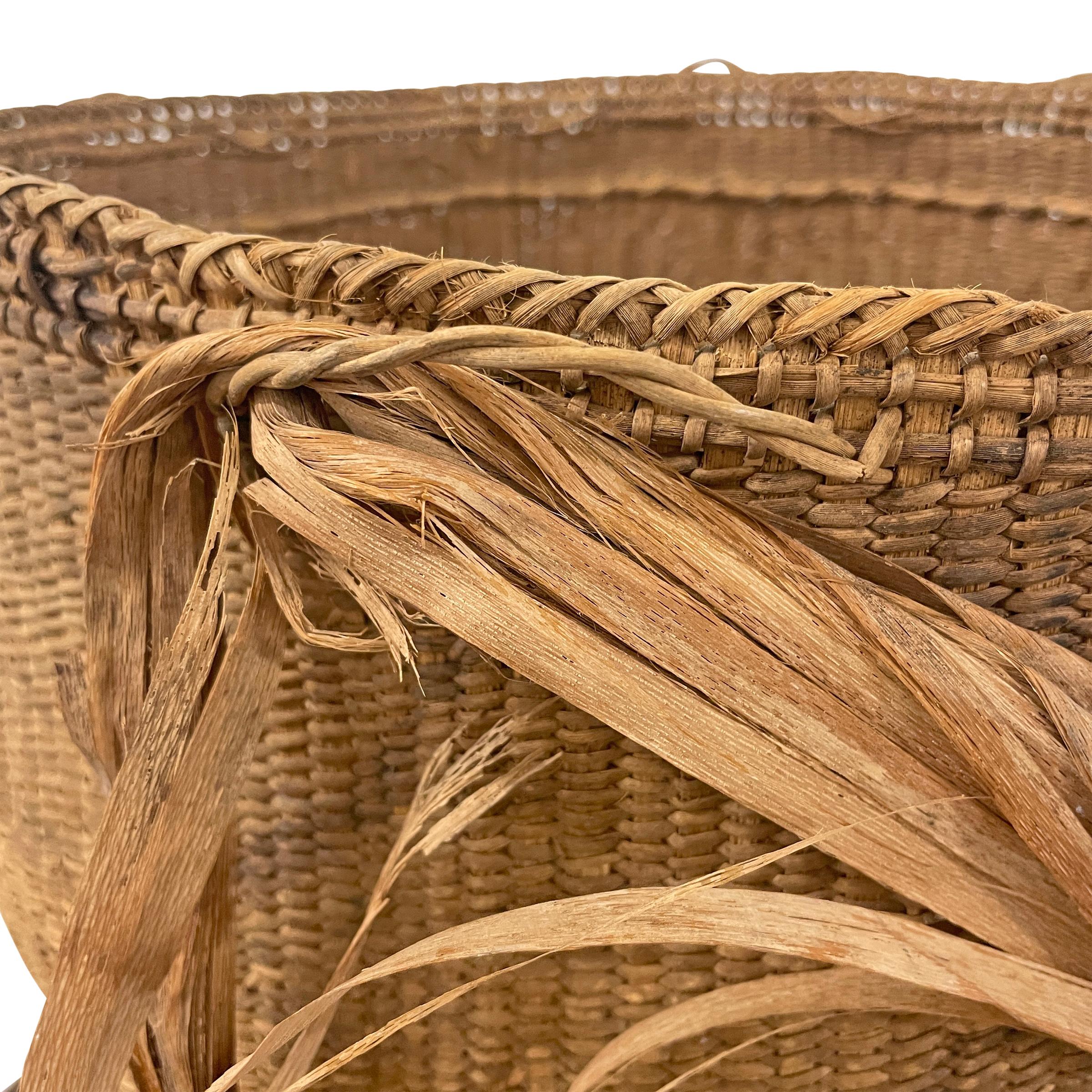 Yanomami Gathering Basket In Good Condition In Chicago, IL