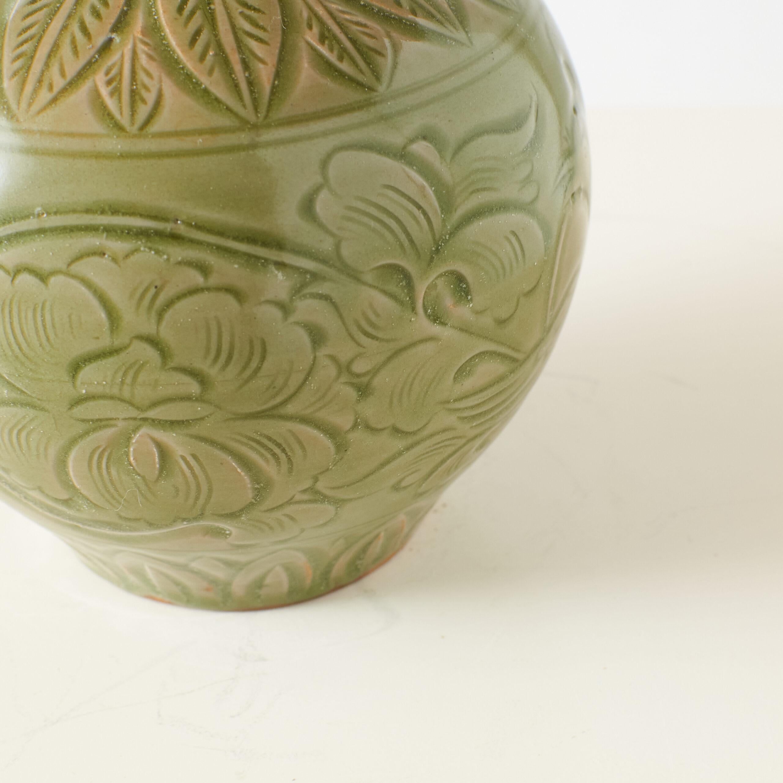 Yaozhou Style Celadon Vase In Good Condition For Sale In San Francisco, CA