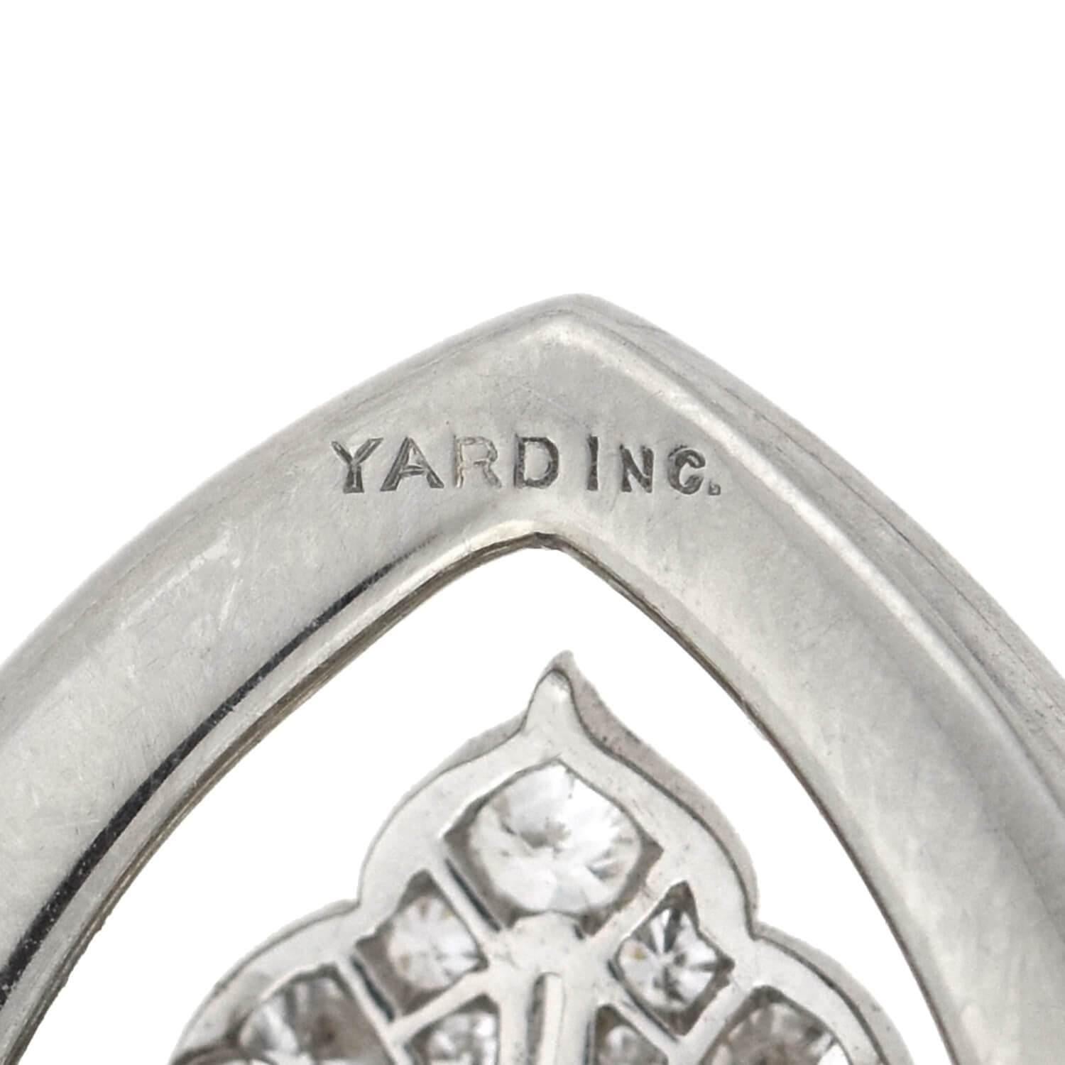 Clip en fourrure incrusté de diamants YARD Art Déco en platine de 1,25 carat au total en vente 1