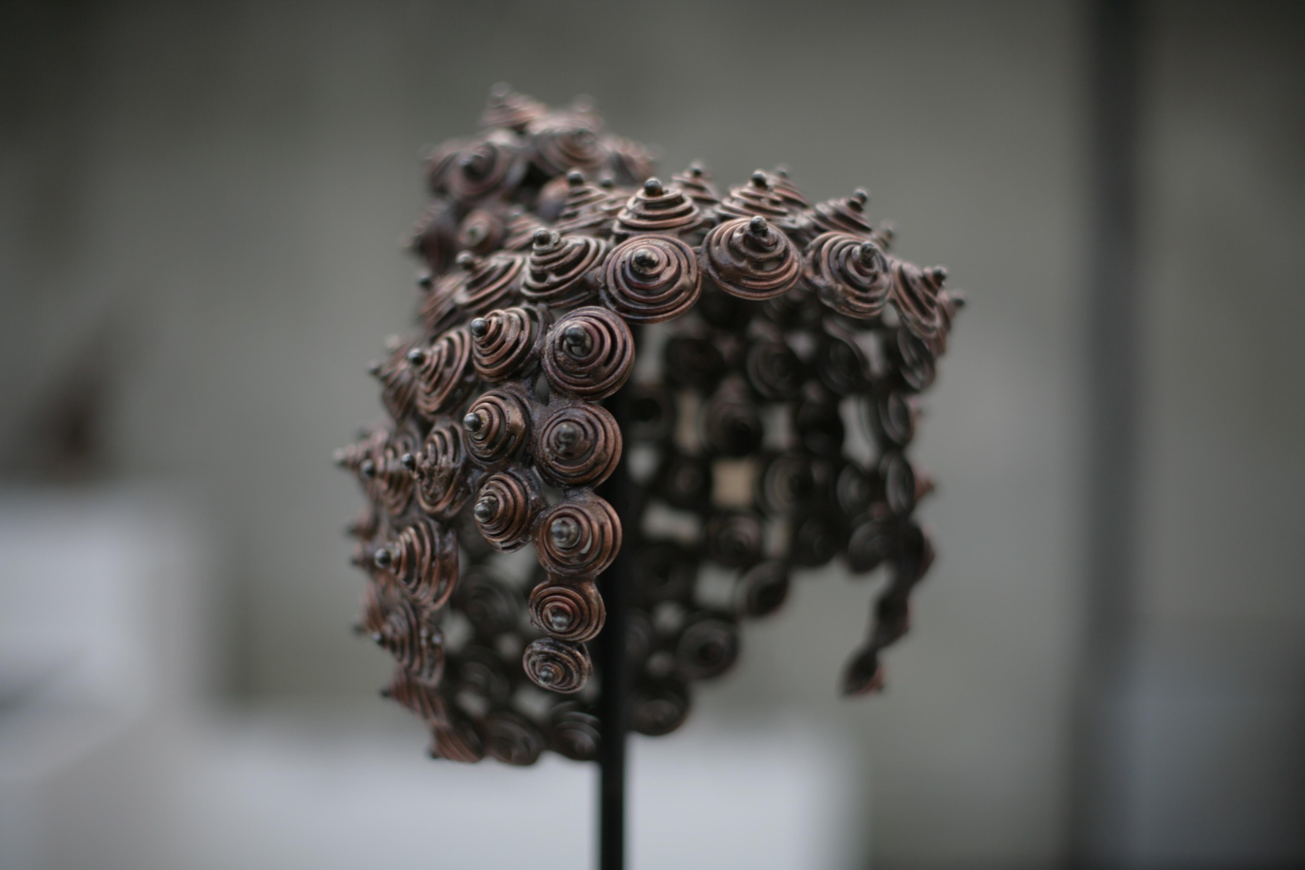 BUDDHA - wire sculpture by Yasemen Hussein (featured at V&A Museum) For Sale 5