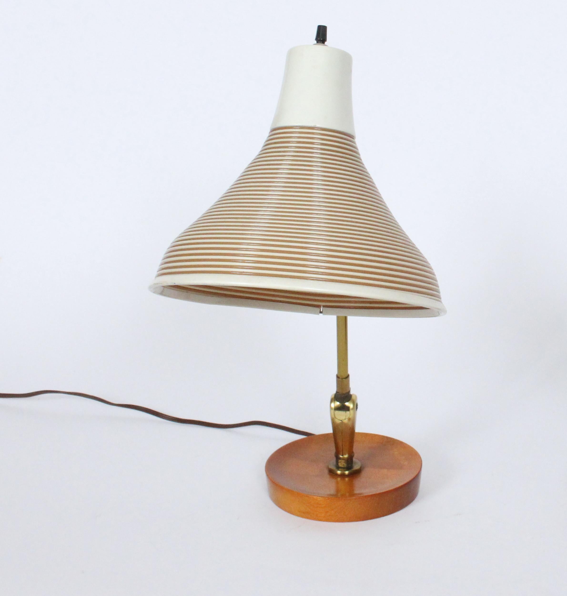 Yasha Heifetz Schreibtischlampen aus Ahorn mit beigem Rotaflex-Schirm, 1950er Jahre (Mitte des 20. Jahrhunderts) im Angebot