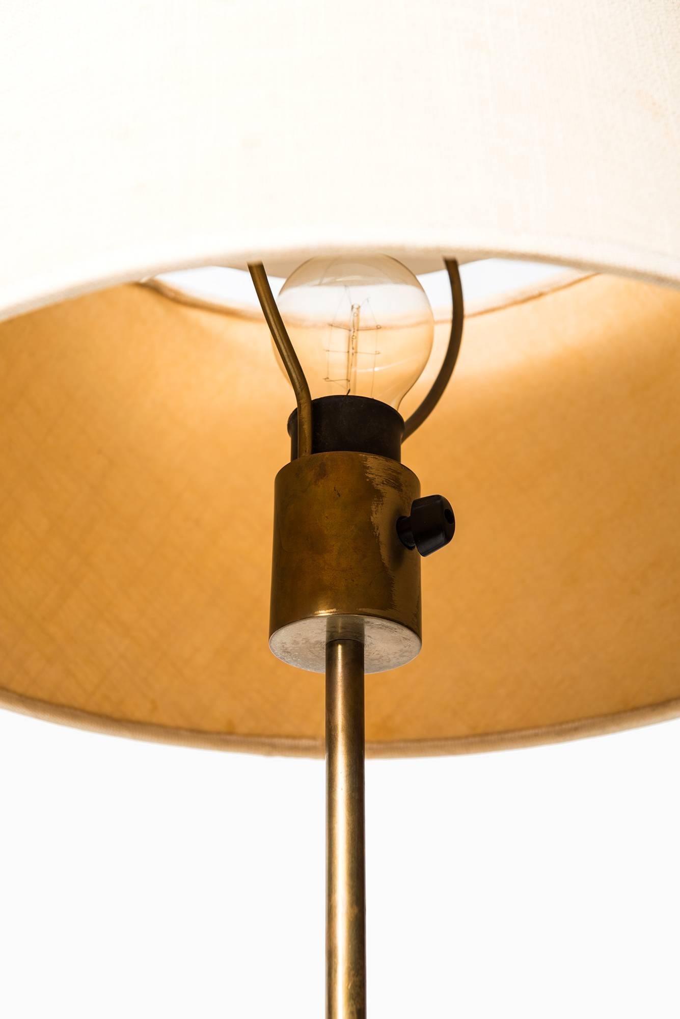 Rare table lamp model B-31 designed by Yasha Hiefetz. Produced by Bergbom in Sweden.