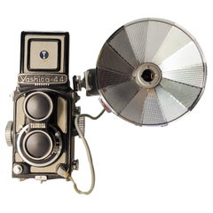 Yashica-44 Twin Lens Reflex Medium Format Camera Yashikor 60mm F3.5 Prime Lens