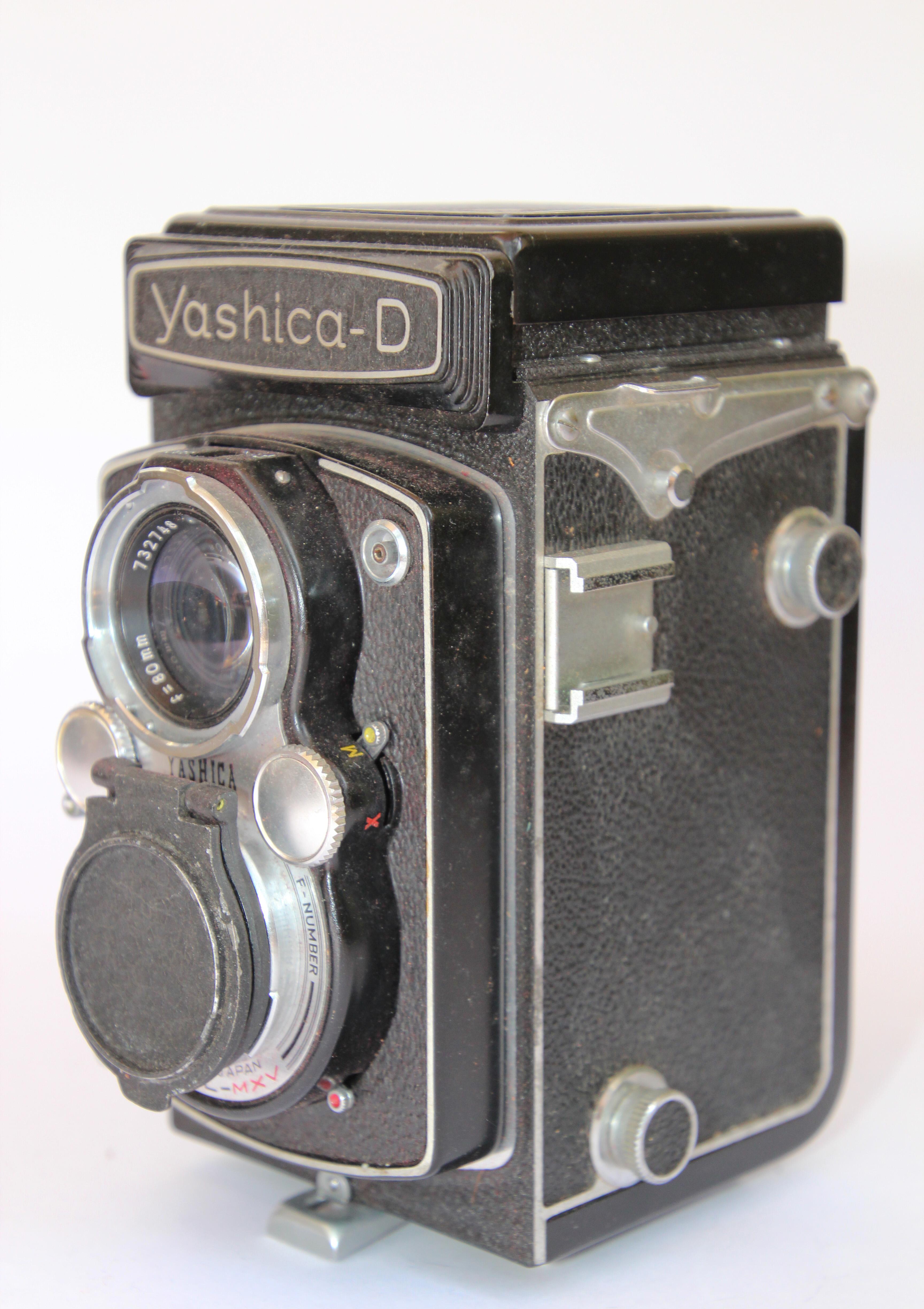 yashica d camera