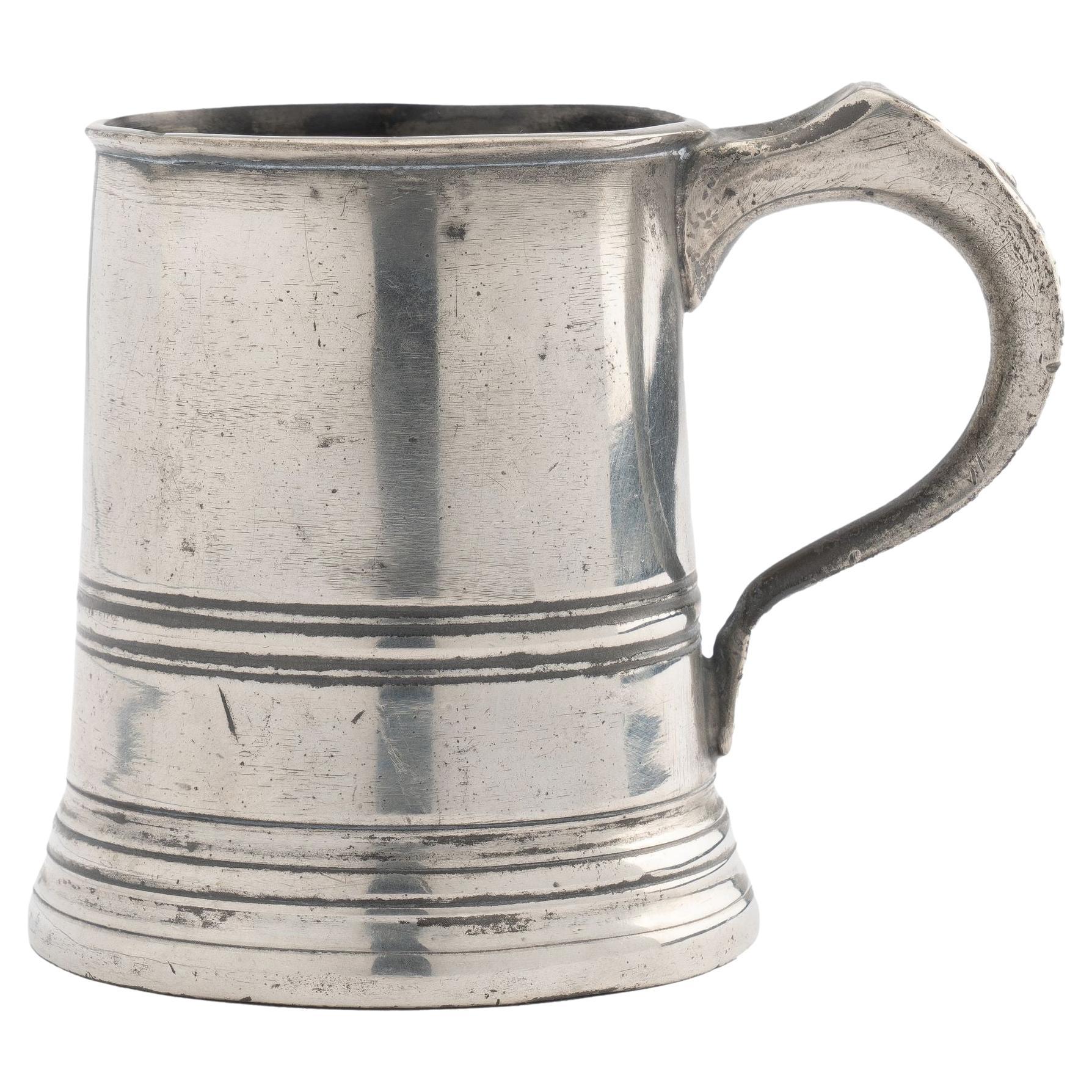 Tasse demi-pinteau en étain de bouleau et de yates, 1839-1860 en vente