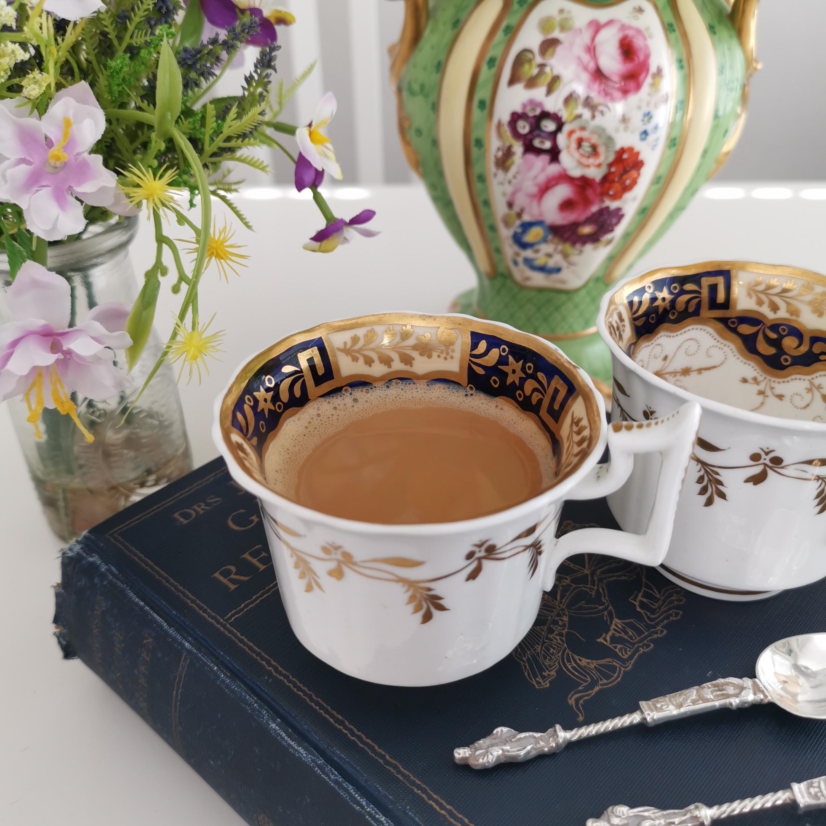 This is beautiful orphaned coffee cup made by Yates in about 1825, which is known as the Regency period. The cup was decorated with the famous pattern 812, which was a pattern done by a factory often called the 