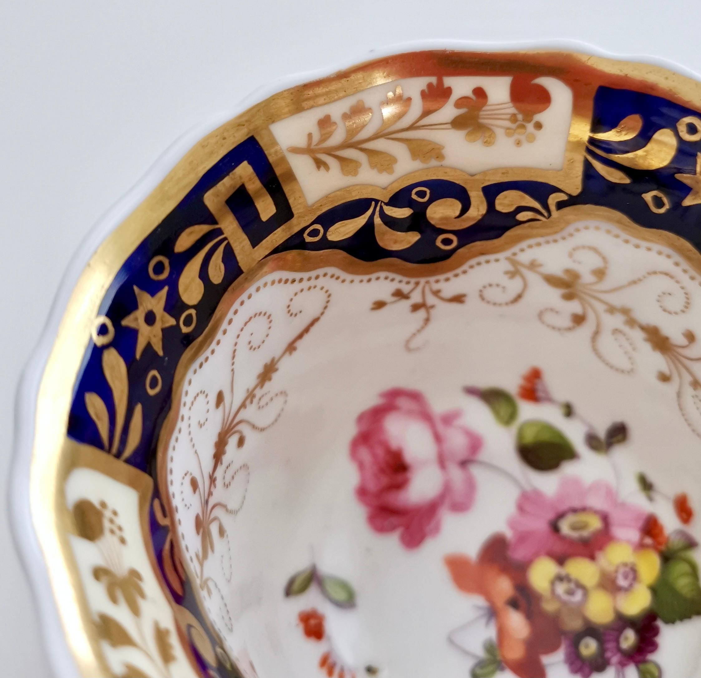 Early 19th Century Yates Orphaned Coffee Cup, Cobalt Blue, Gilt and Flowers Patt.812, ca 1825