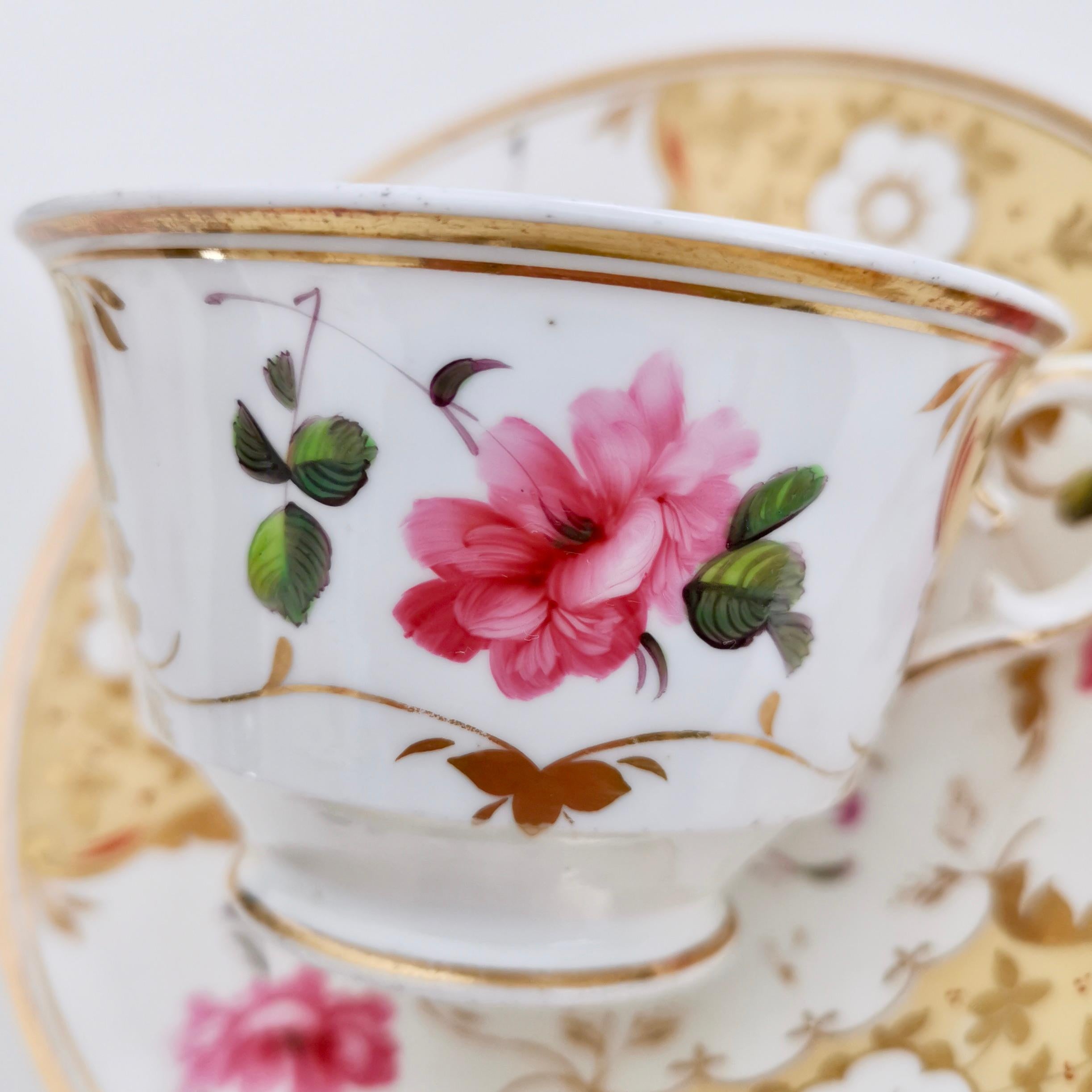 Yates Porcelain Cup and Saucer, Yellow with Roses, Regency, circa 1825 2