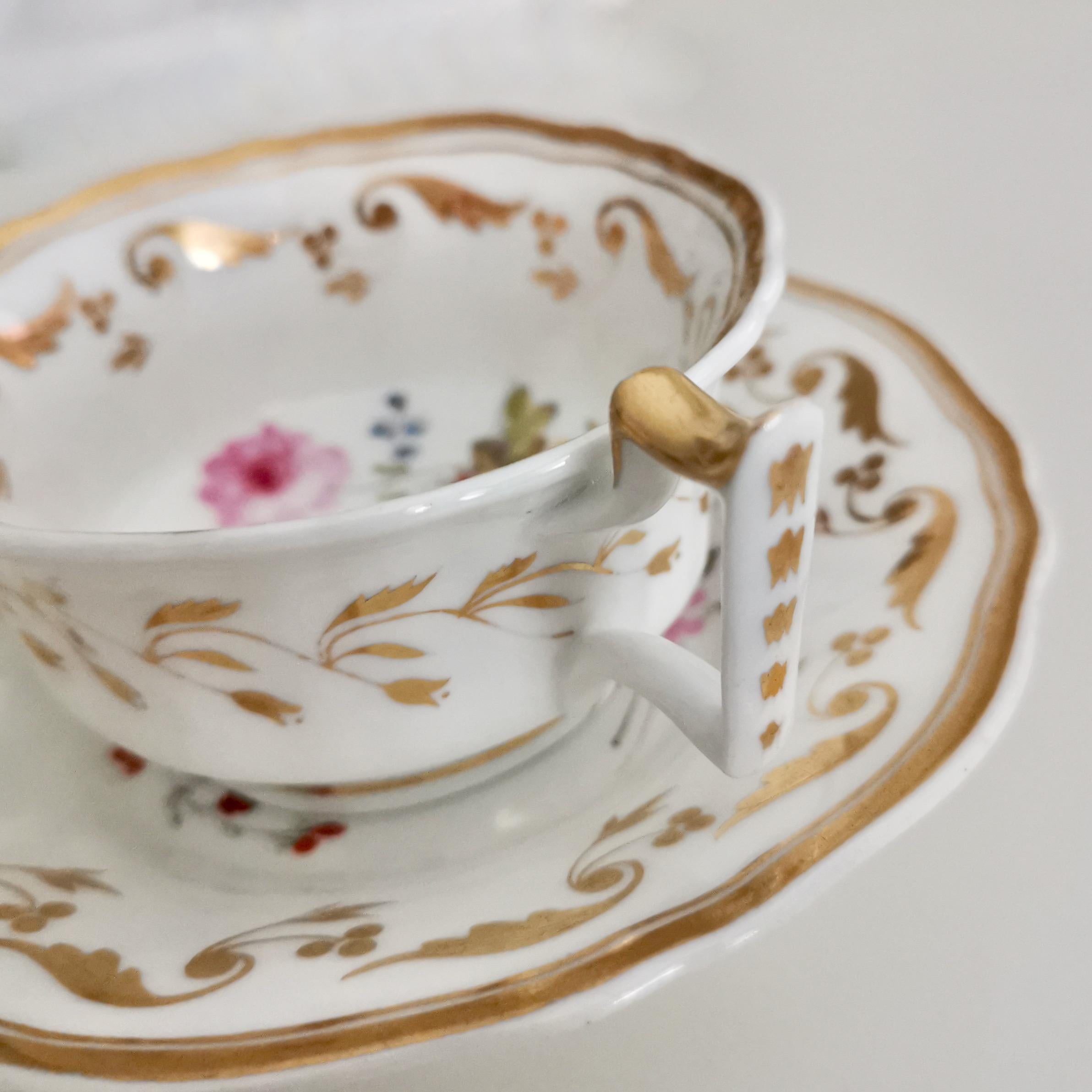 Yates Porcelain Teacup, White with Gilt and Flowers, Regency, circa 1825 6