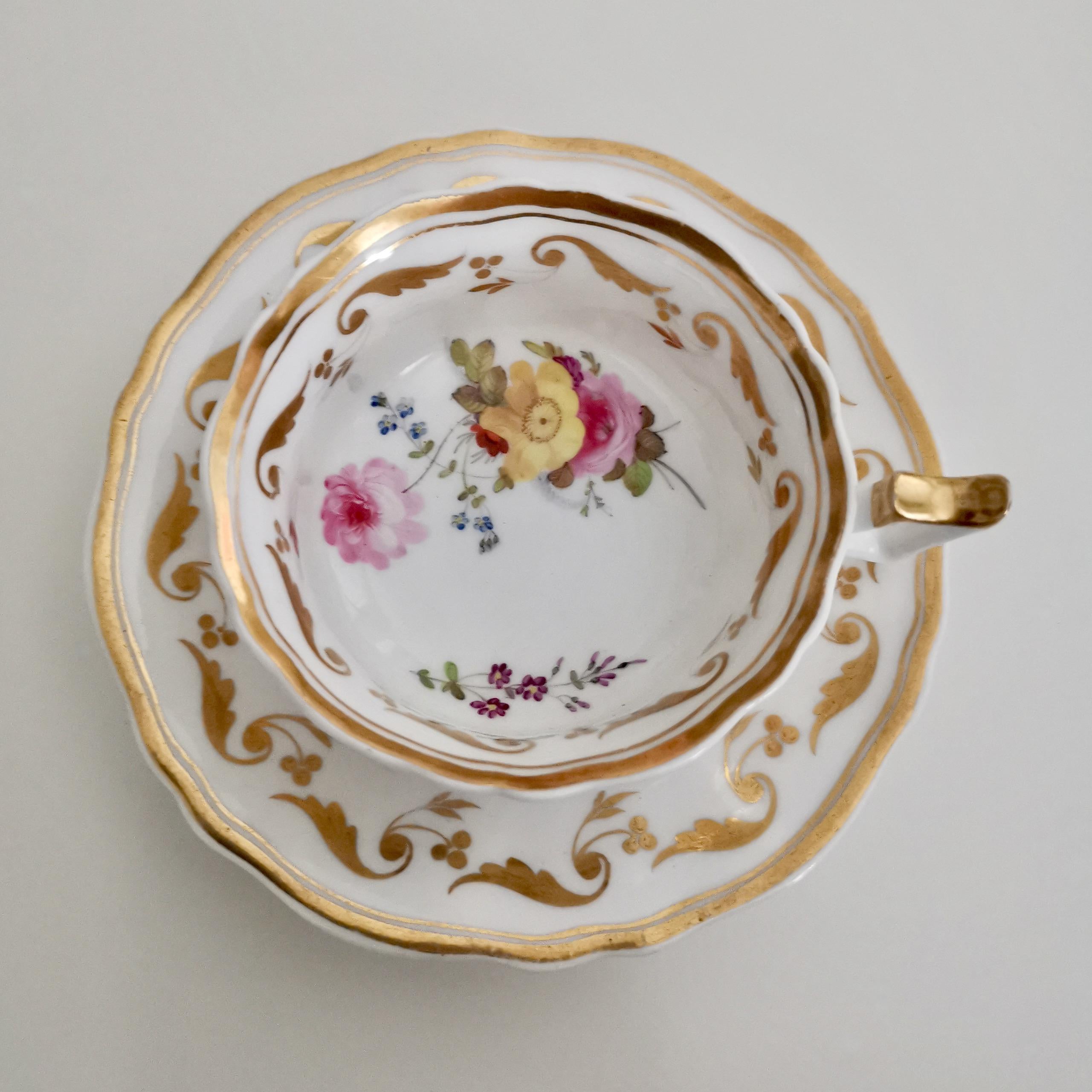 English Yates Porcelain Teacup, White with Gilt and Flowers, Regency, circa 1825