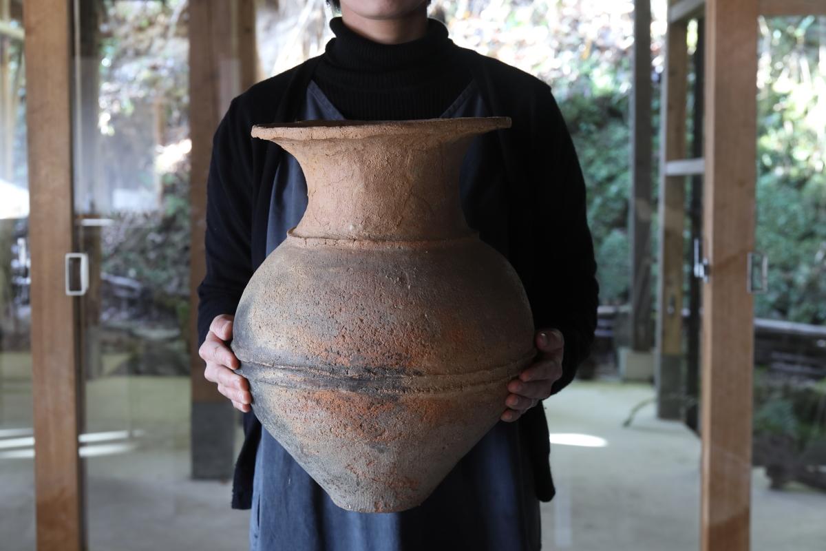 Yayoi Earthenware Deep Bowl/Antique Japanese vase/300 BCE – 250 CE/Wabi-sabi For Sale 5