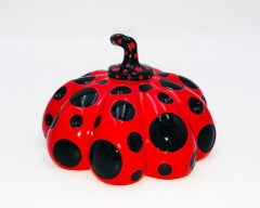 Citrouille rouge de Naoshima. Sculpture en résine de Yayoi Kusama