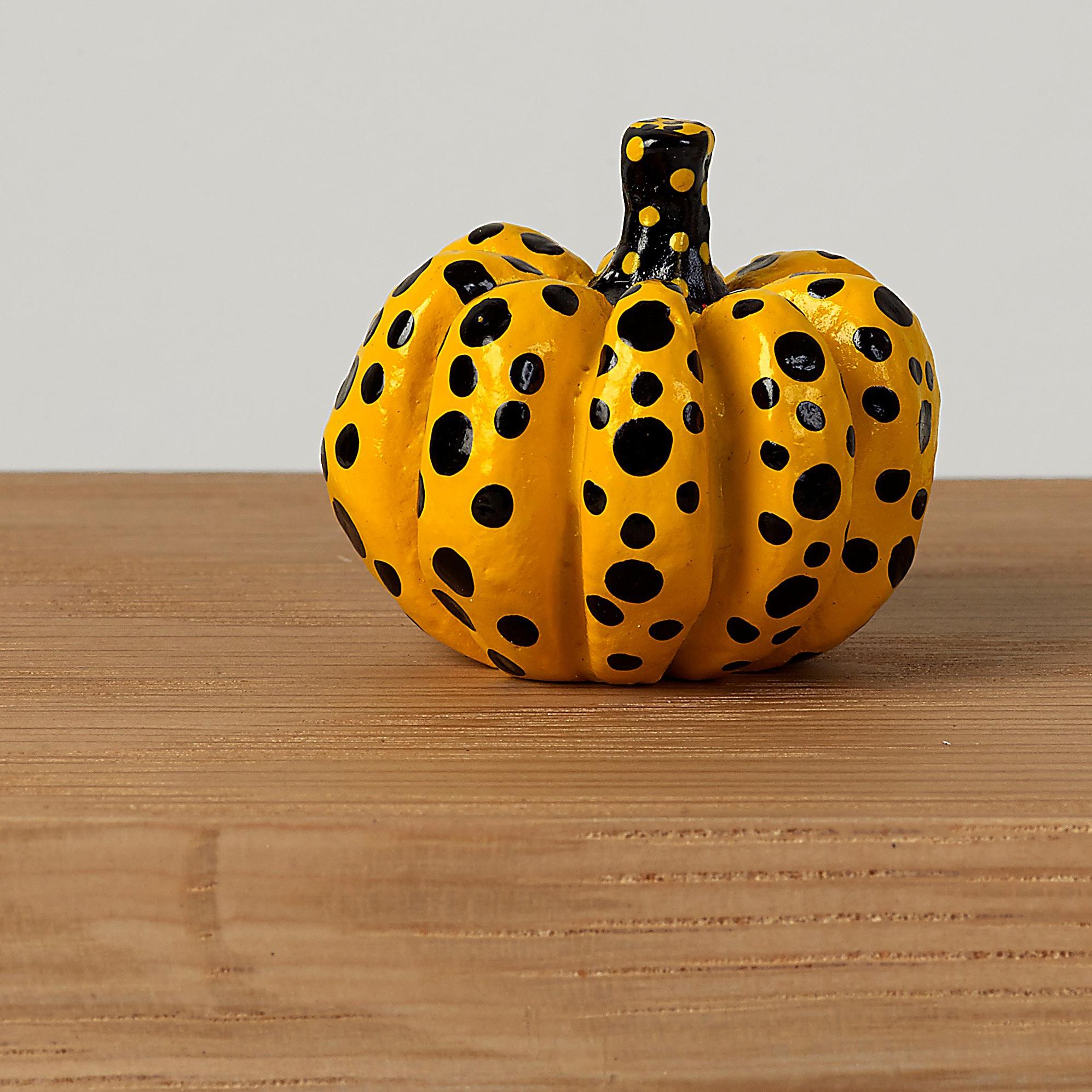 Pumpkin (mini) - Sculpture by Yayoi Kusama