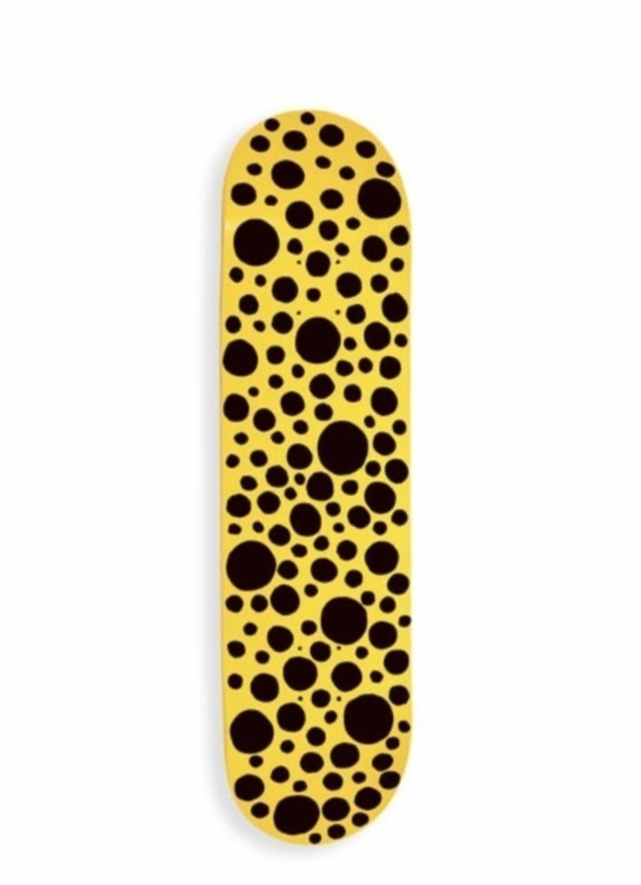 Yayoi Kusama Figurative Sculpture - Small Black Dots Skateboard (Yellow & Black)