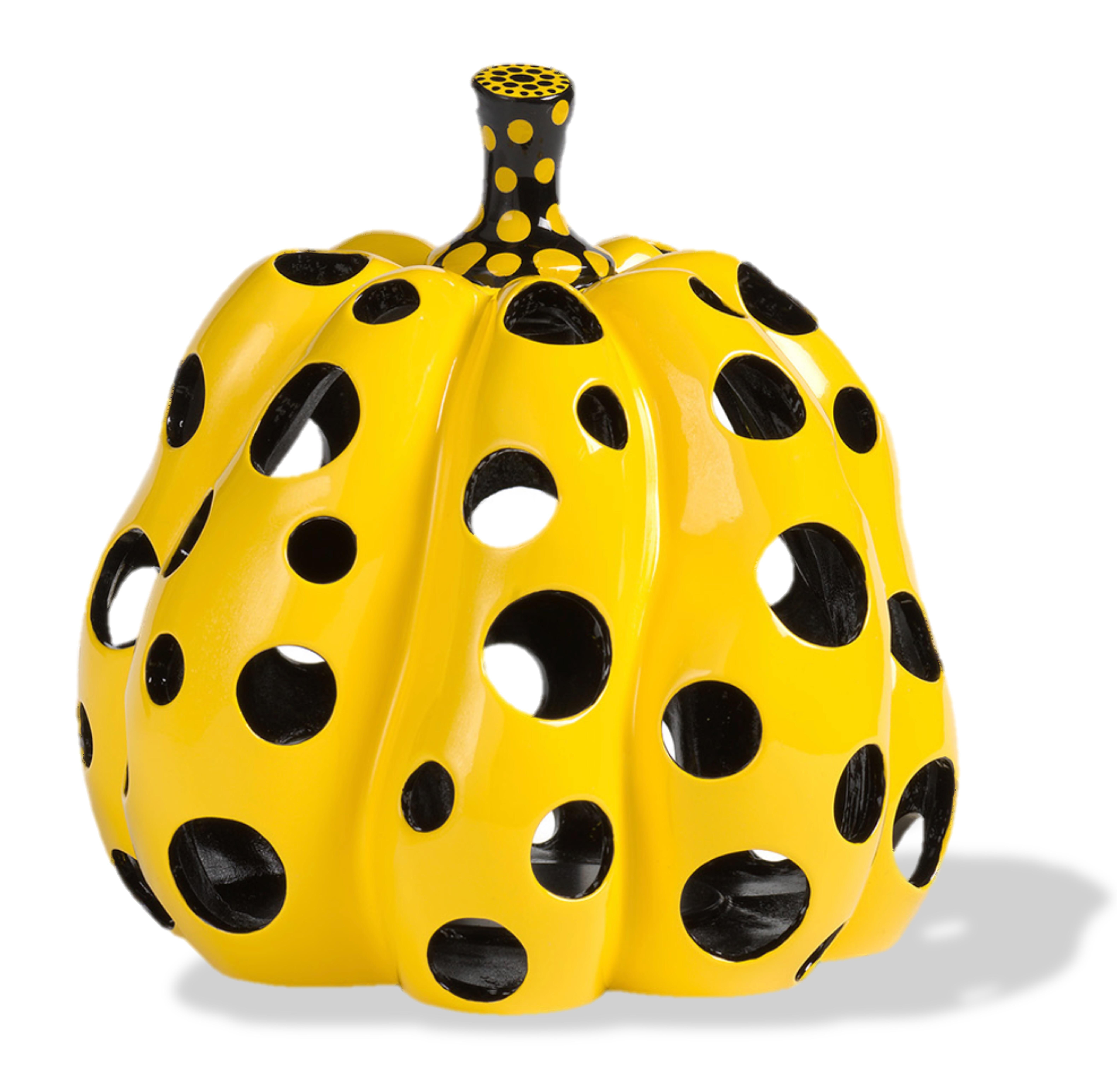 Yayoi Kusama
Zucca, 2025
Zucca in metallo in lega di zinco dipinta a mano con puntini perforati
Numerati singolarmente
Edizione 87/250
30.5 x 30.5 in  12 x 12 cm 
