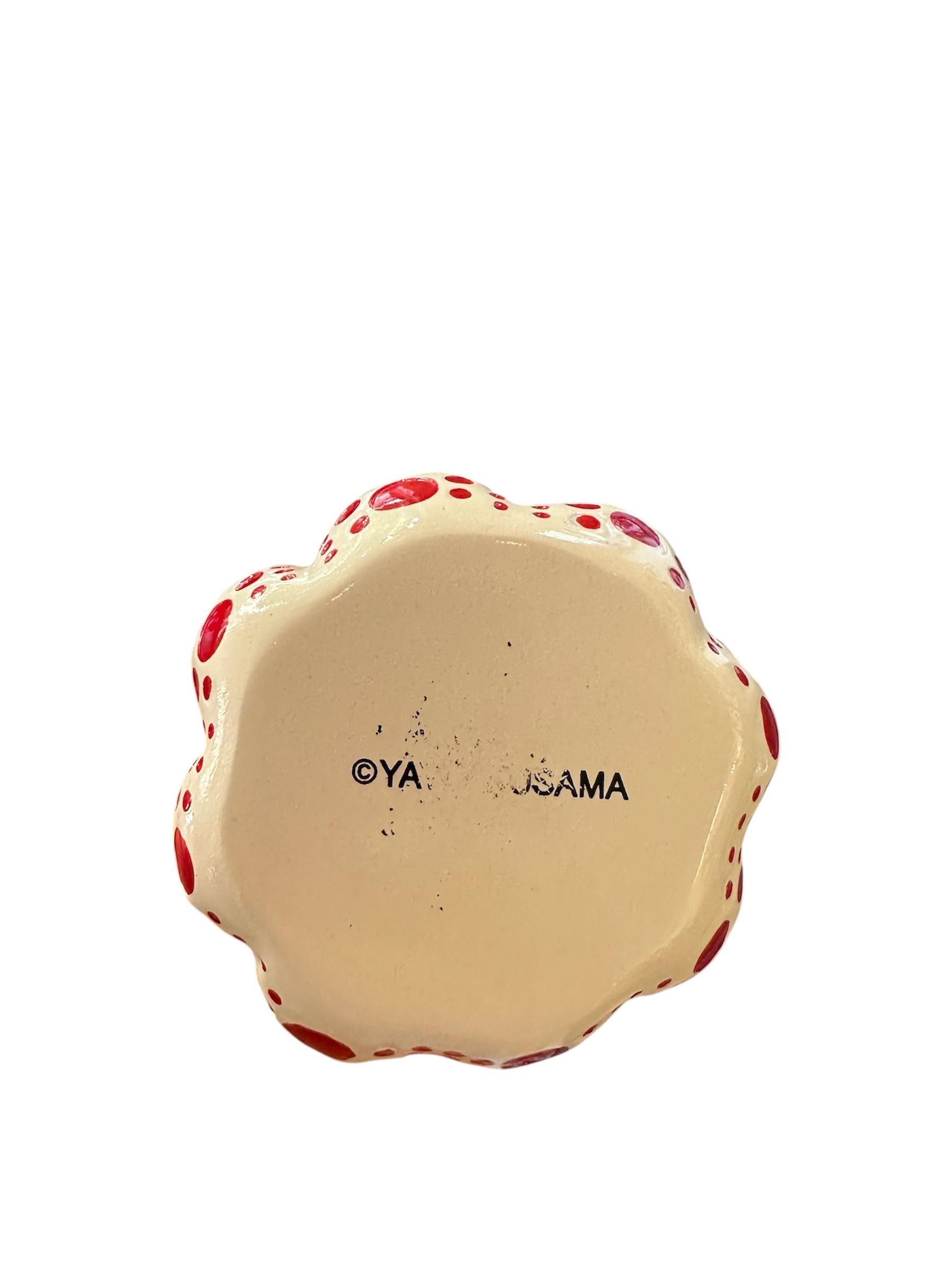 YAYOI KUSAMA, Pumpkin Red, 2015 - Abstract Sculpture Brown di Yayoi Kusama