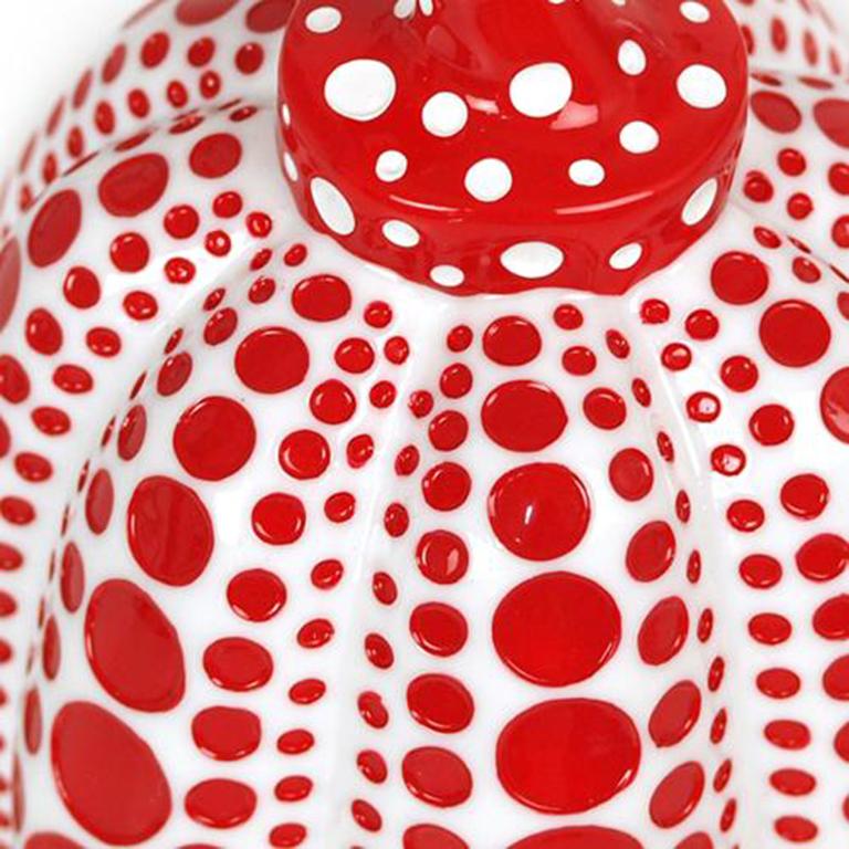 Yayoi Kusama - PUMPKIN (Weiß) Konzeptualismus Zeitgenössische Moderne Kunst Dots Design im Angebot 1