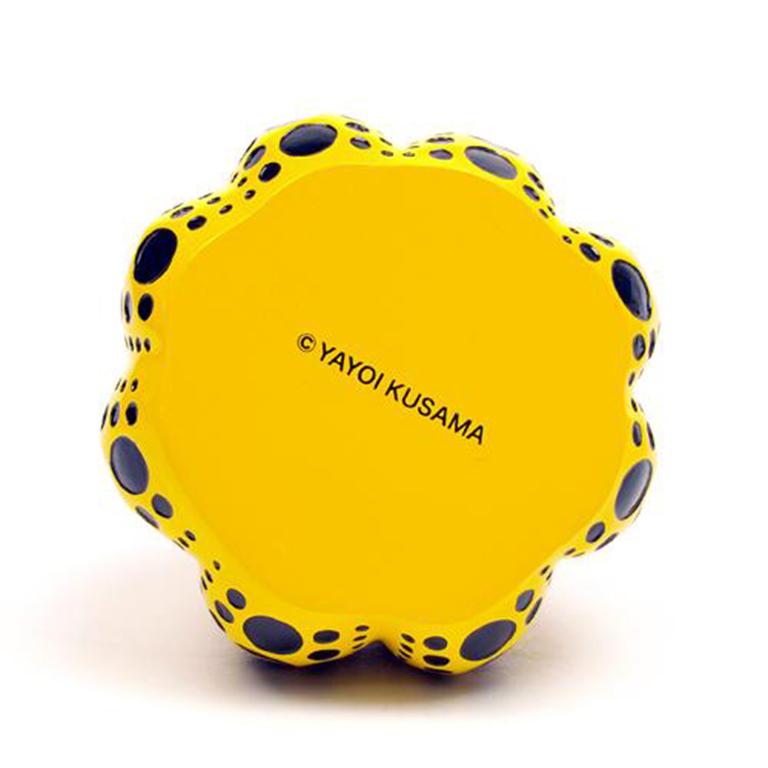 YAYOI KUSAMA - Pumpkin (Yellow). Conceptualism, Contemporary, Modern art, Dots - Other Art Style Sculpture by Yayoi Kusama