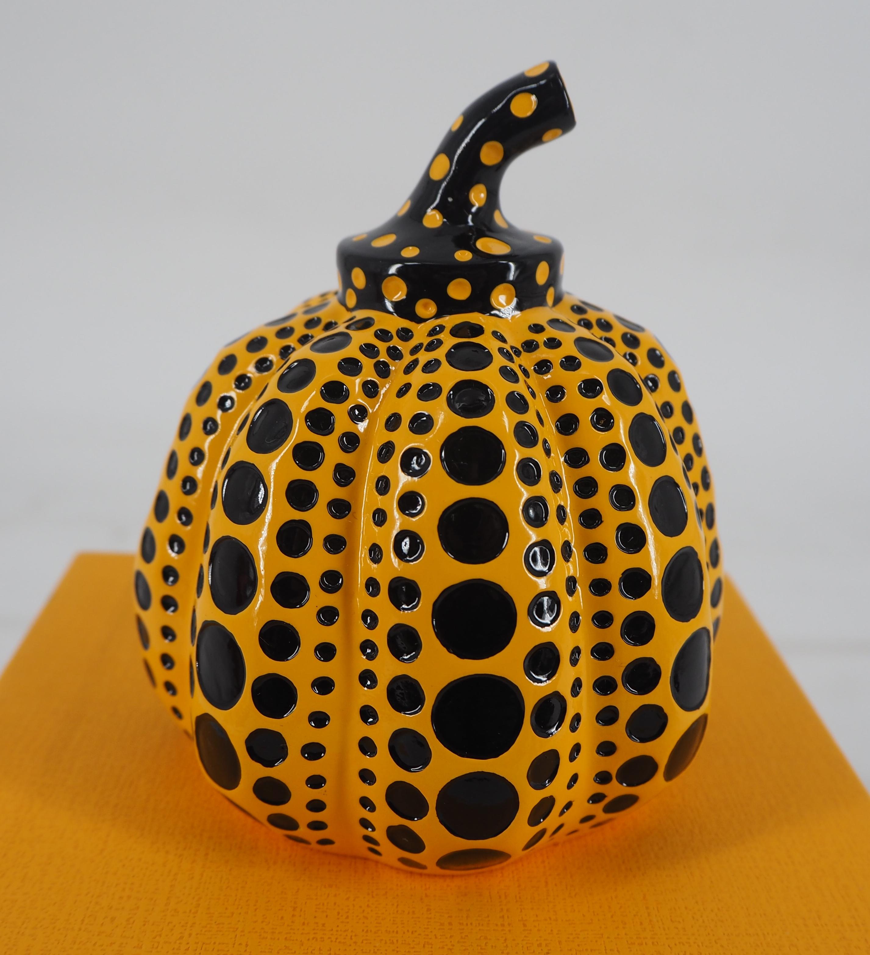 Yellow Pumpkin (Dot Obsession) - Original sculpture with original case - Modern Sculpture by Yayoi Kusama