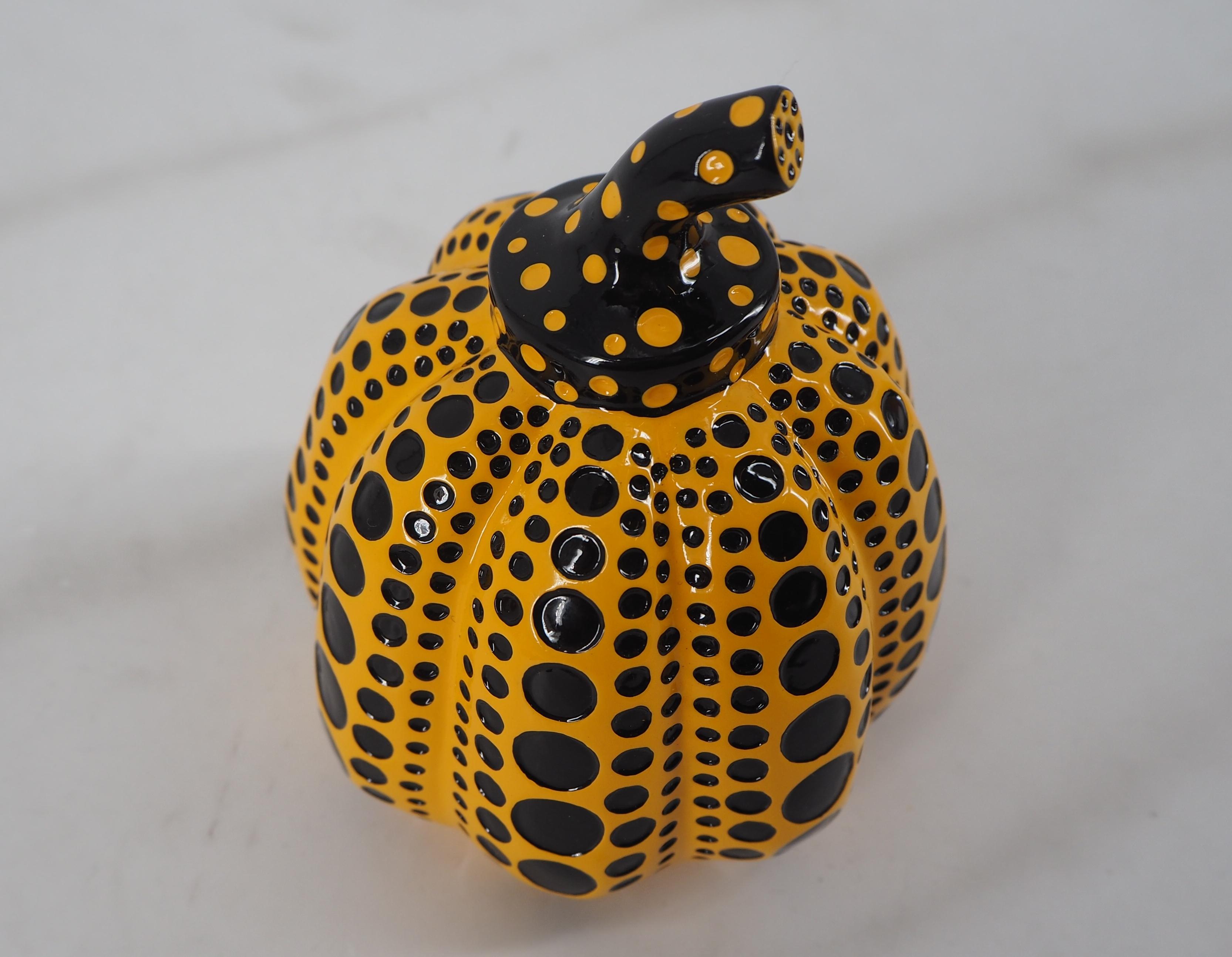 Yayoi Kusama
Pumpkin yellow (Dots Obsession)

Sculpture in lacquer-painted resin, with original box
Stamped with the artist's name '©YAYOI KUSAMA' (on the underside)
Diameter: 8 cm
Height: 10.5 cm
Presented in the original editor case
These works